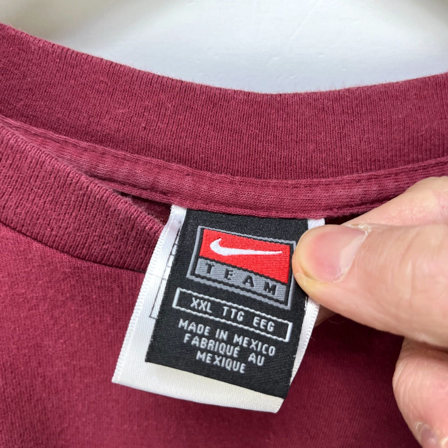 Nike VINTAGE Nike 3D Logo Long Sleeve Shirt 2XL Mens 90s Red Swoosh Size US XXL / EU 58 / 5 - 3 Thumbnail