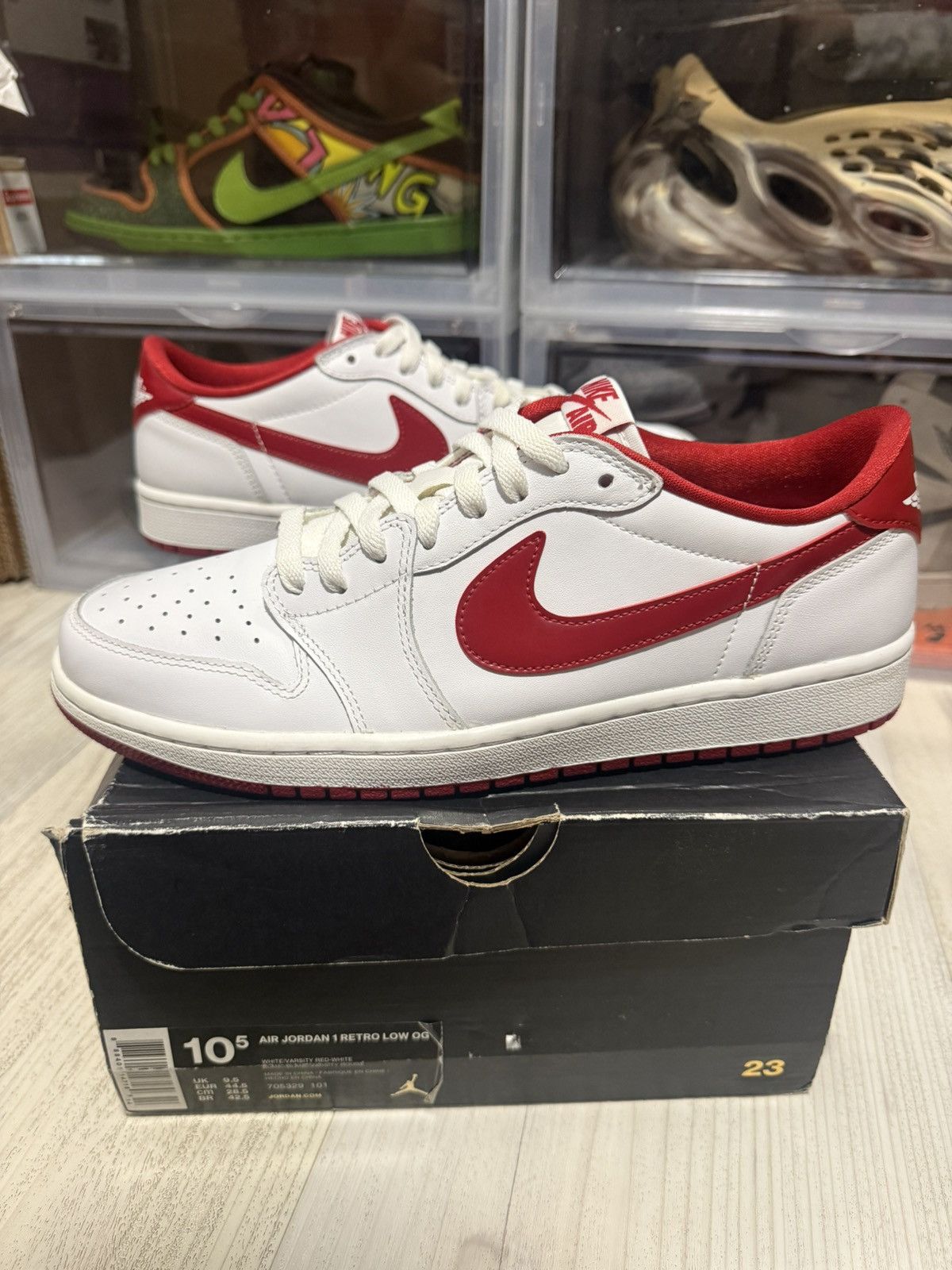 Jordan Brand Air Jordan 1 Retro Low OG White Varsity Red Size US 10.5 / EU 43-44 - 1 Thumbnail