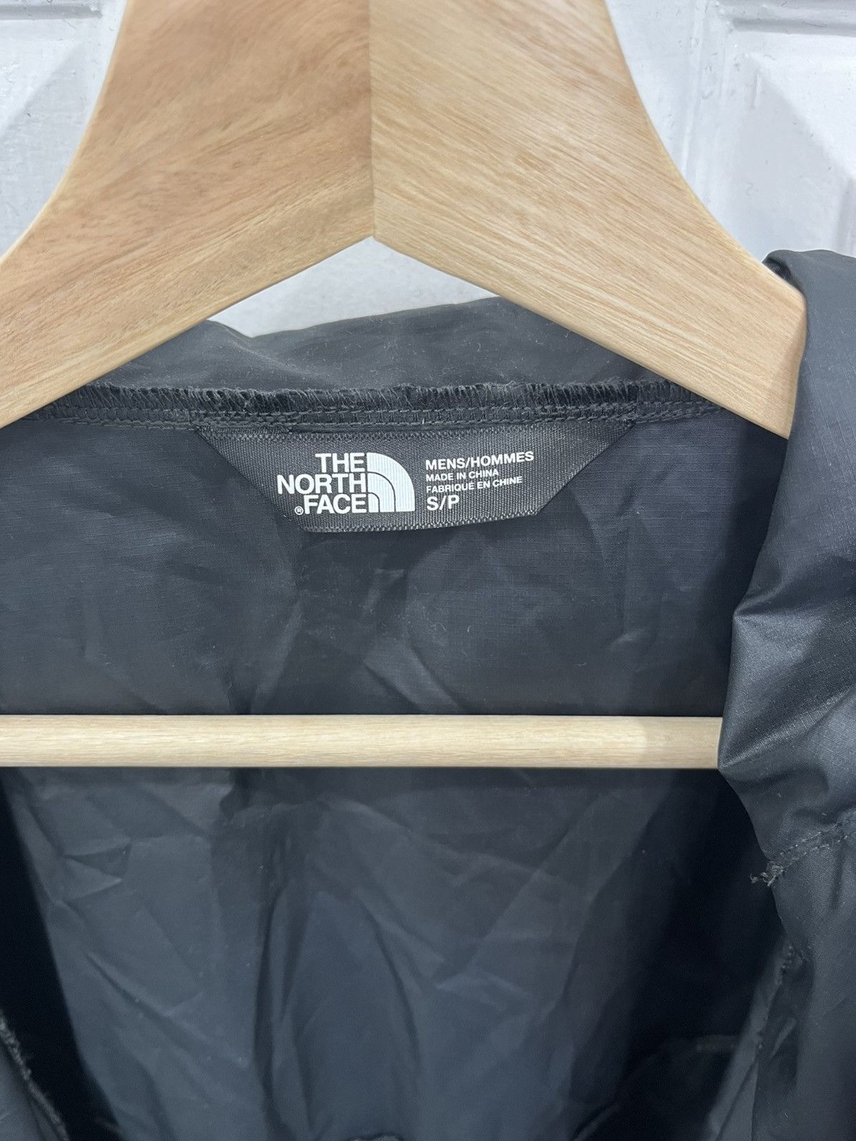 The North Face The North Face Windbreaker - Men's Small Size US S / EU 44-46 / 1 - 5 Thumbnail