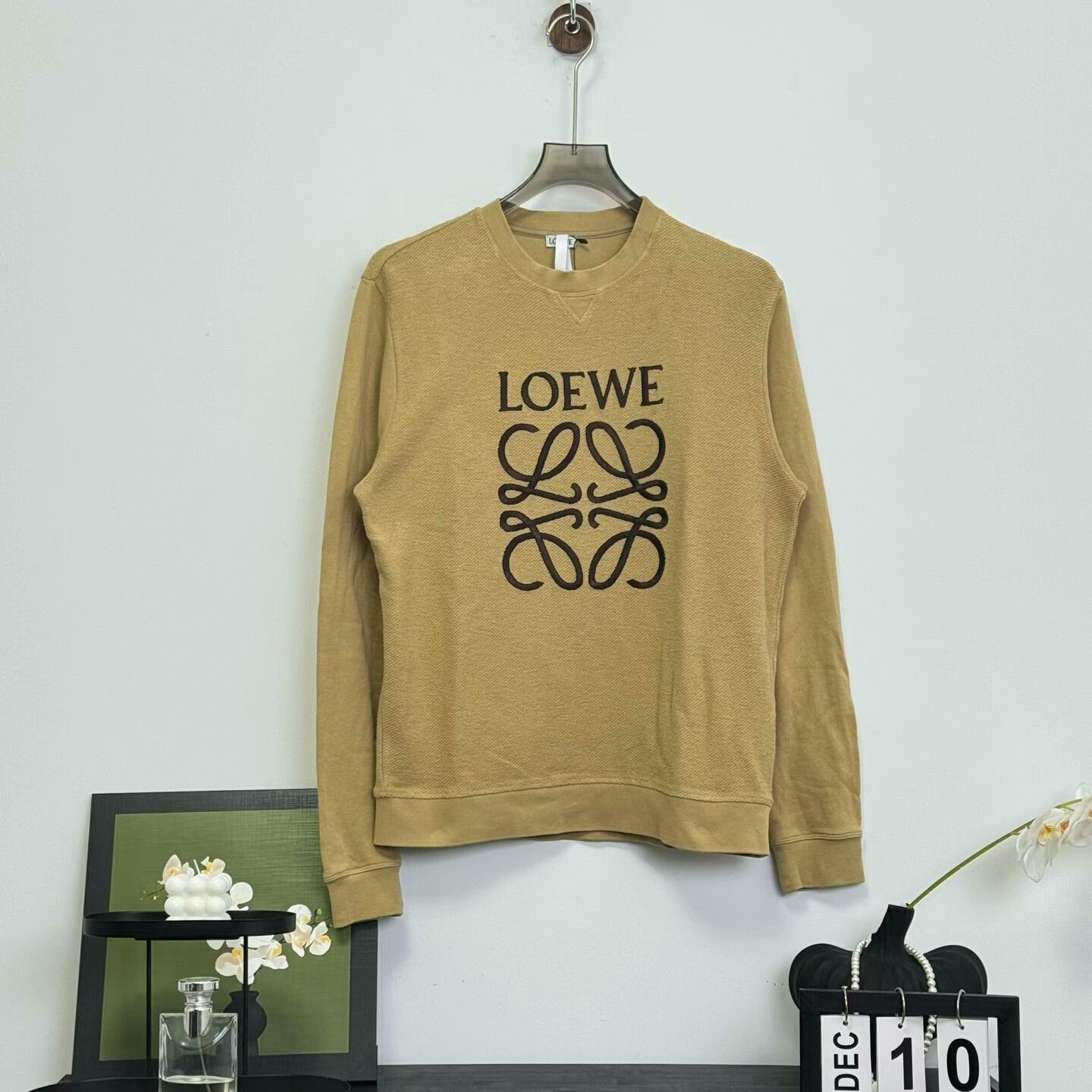 Loewe Loewe Embroidered Logo Sweatshirt in Khaki Size US L / EU 52-54 / 3 - 1 Thumbnail