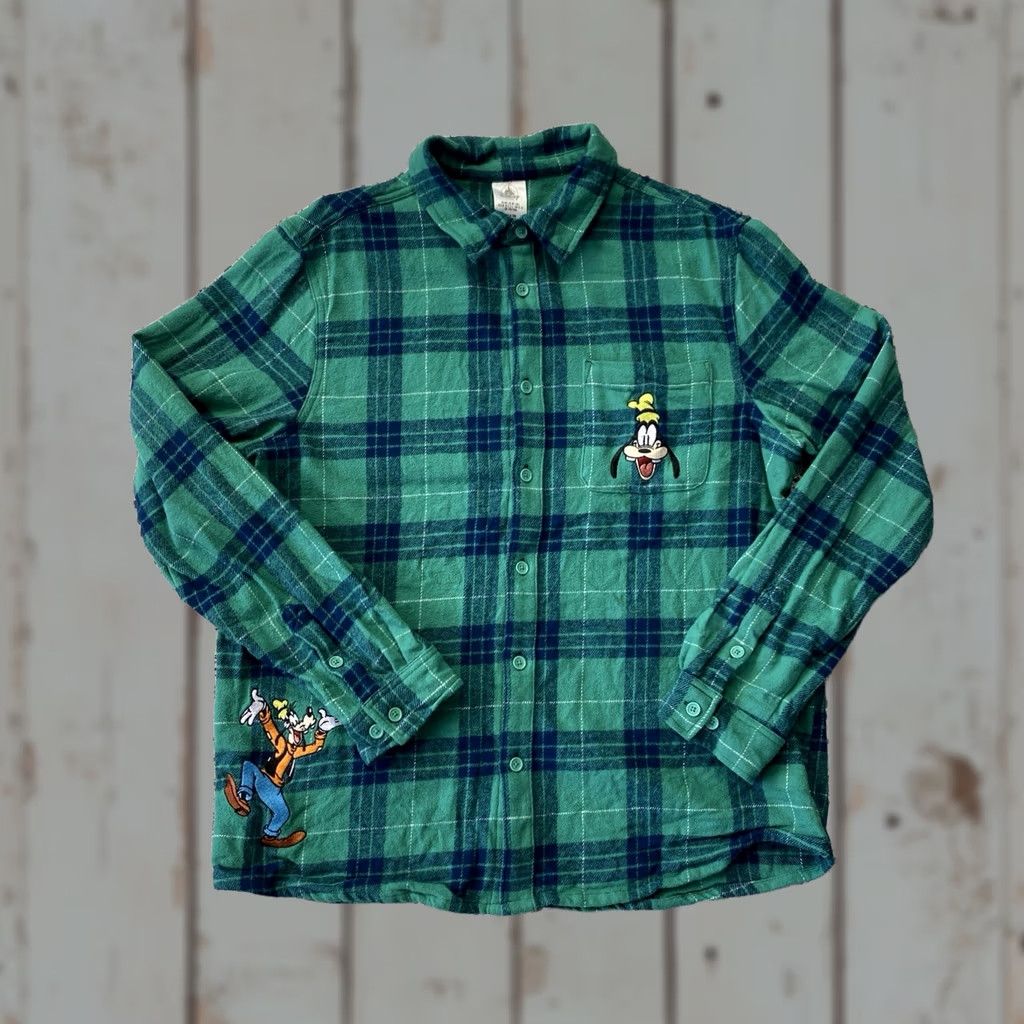 Disney Disney Goofy Flannel Shirt Mens Large Green Plaid Button-Front Outdoor Shirt Size US L / EU 52-54 / 3 - 1 Thumbnail