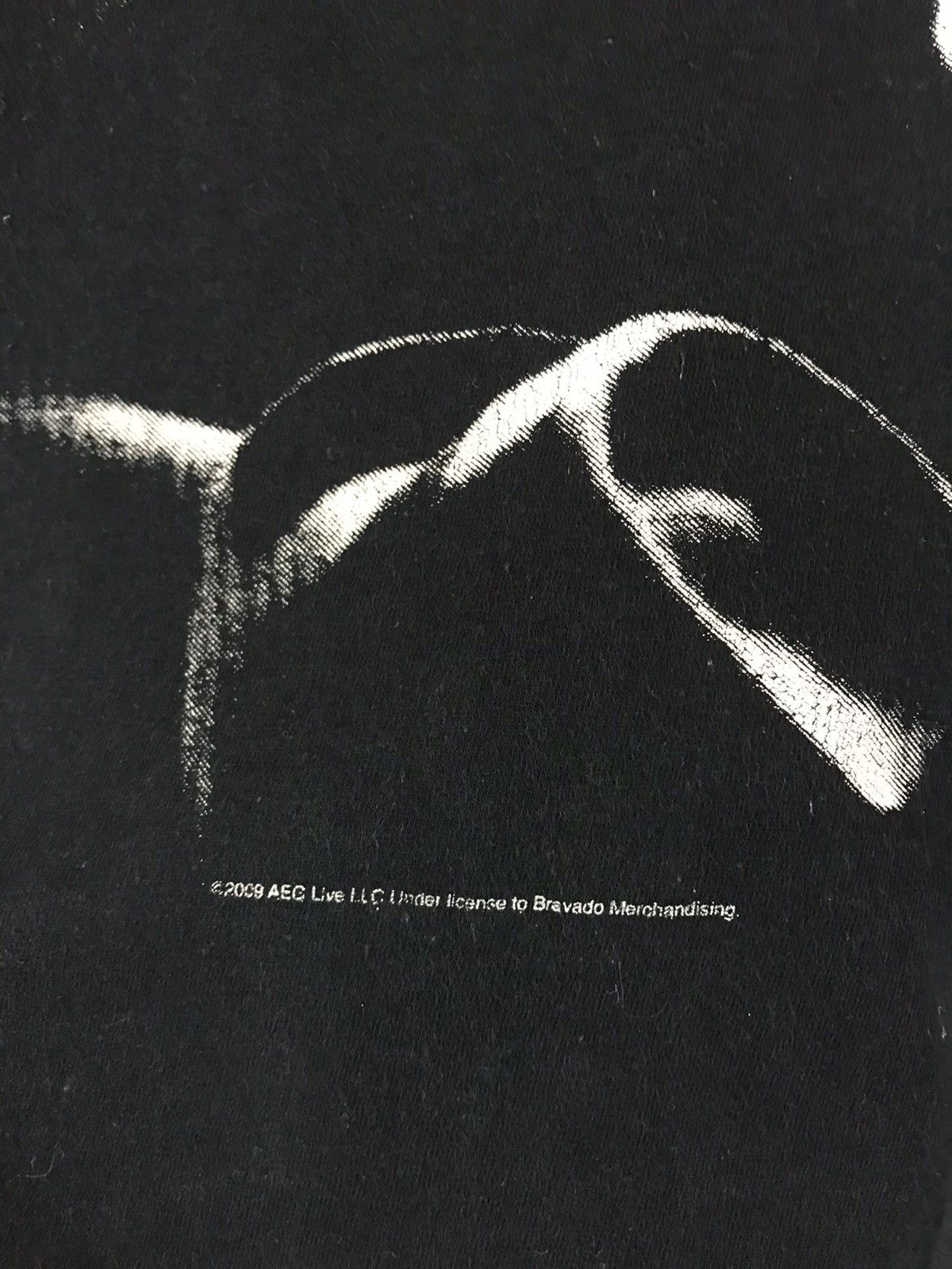 Michael Jackson Michael Jackson 2009 band tee Size US M / EU 48-50 / 2 - 5 Thumbnail