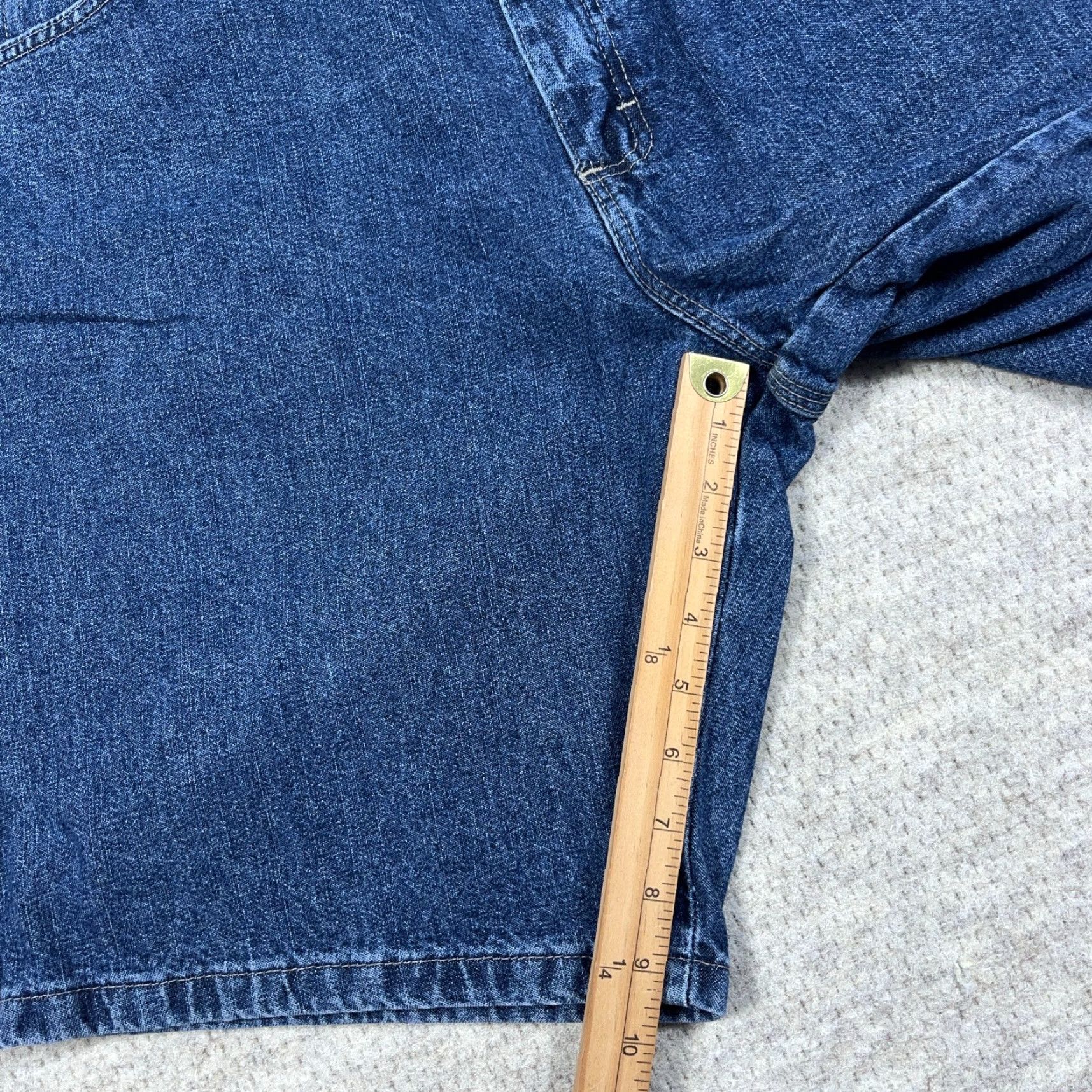 Wrangler VINTAGE Wrangler Shorts Men 38 Carpenter Baggy Jorts Work Wear Med Wash Denim Blue 90s Grunge Hip Hop Classic 5-Pocket Mens Size US 38 / EU 54 - 7 Thumbnail
