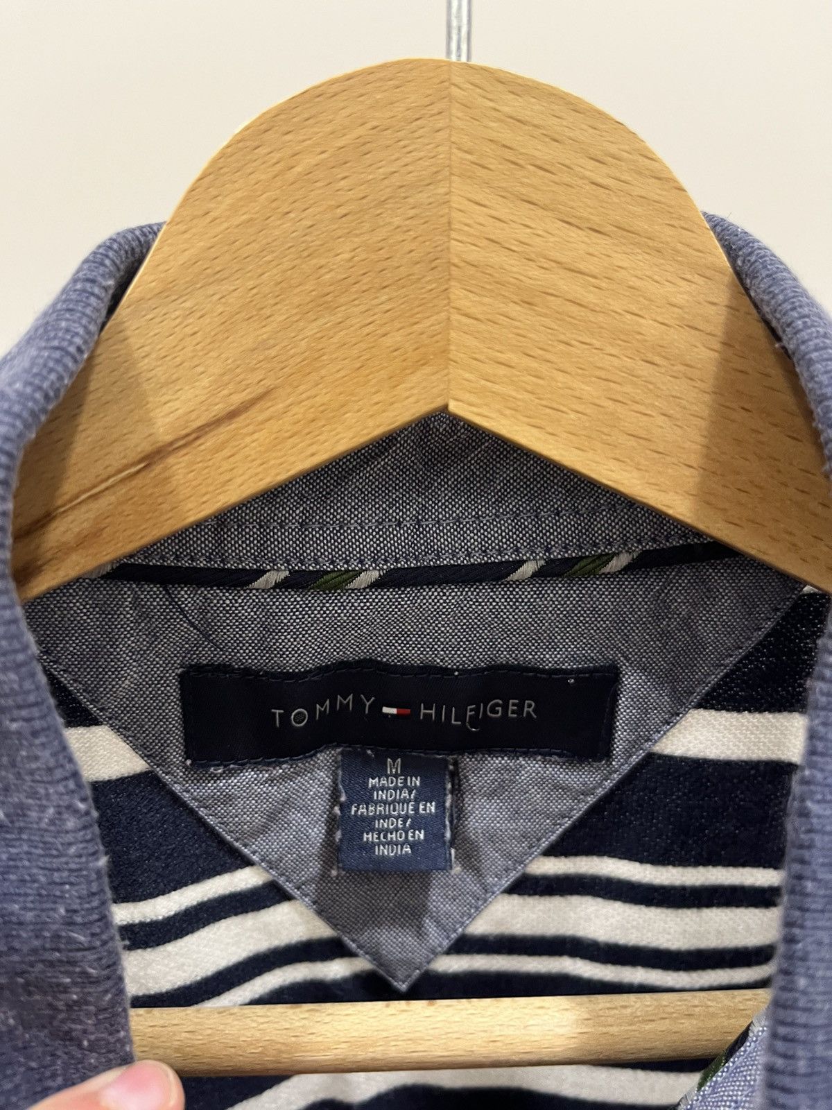 Vintage Vintage 90’s Tommy Hilfiger Striped Polo Shirt Size M Size US M / EU 48-50 / 2 - 4 Thumbnail