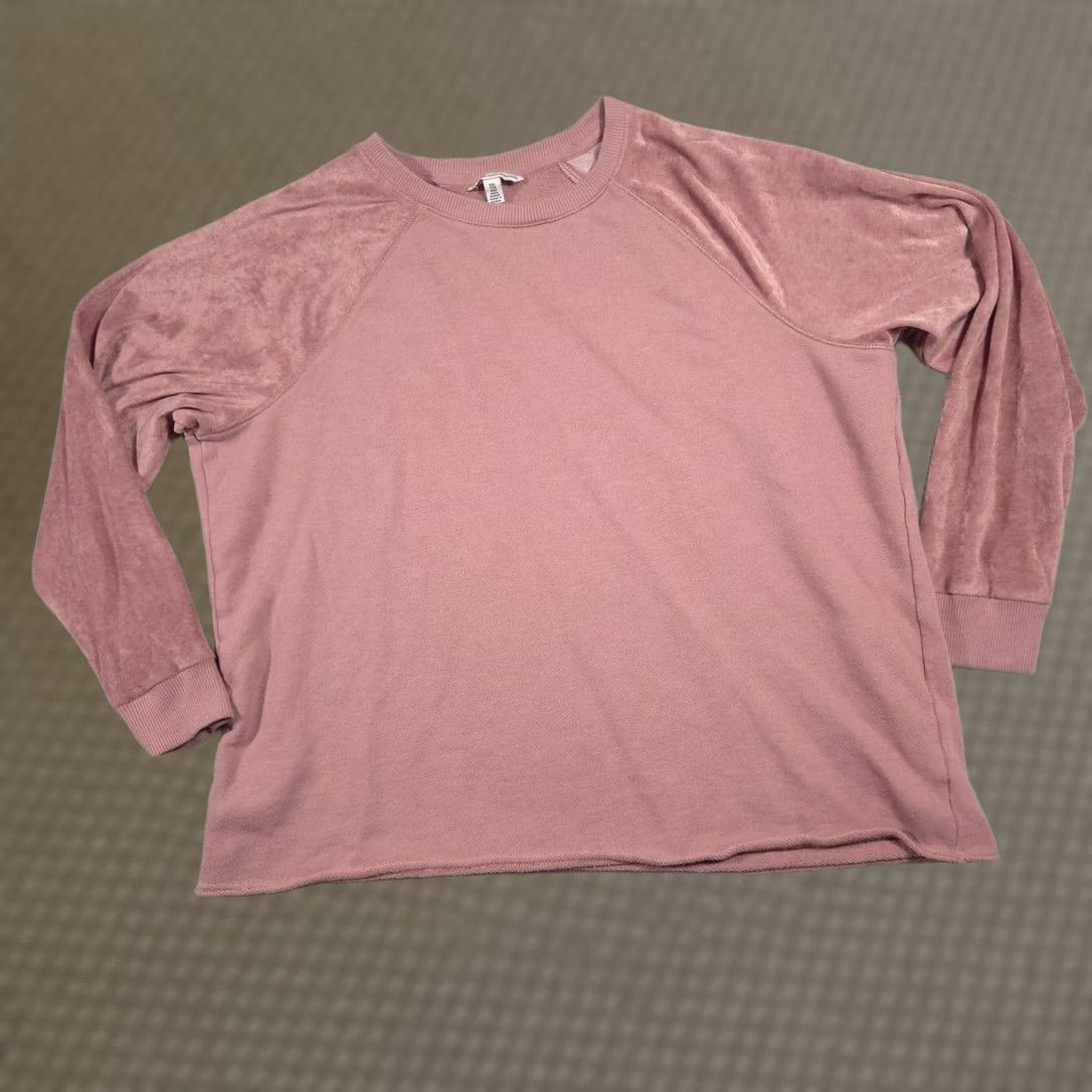 American Eagle Outfitters VINTAGE American Eagle Outfitters Shirt Womens XXL Pink Velour Raglan Sleeve Crewneck Size XXL / US 16-18 / IT 52-54 - 1 Thumbnail