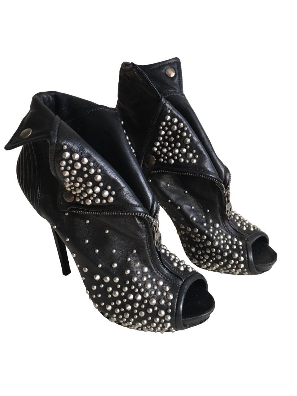 Alexander McQueen Alexander McQueen Leather Studded Faithful Skull Ankle Boots Size US 11 / IT 41 - 2 Thumbnail