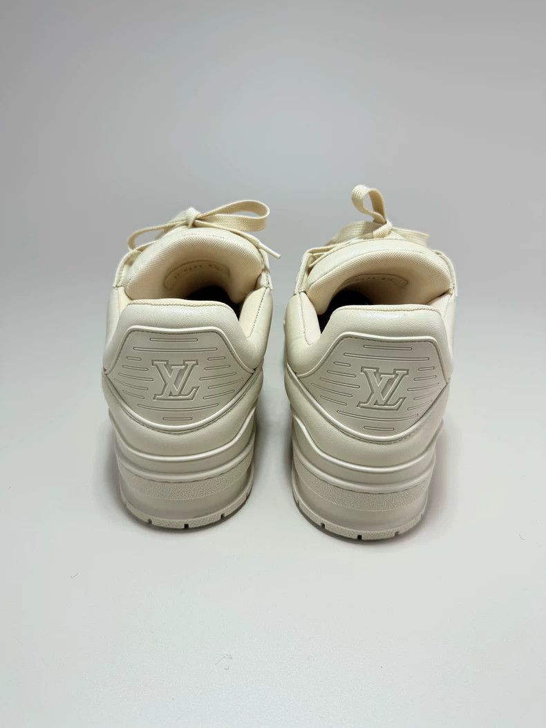 Louis Vuitton Louis Vuitton TRAINER Little Fat Ding Board Shoes Size US 9.5 / EU 42-43 - 3 Thumbnail