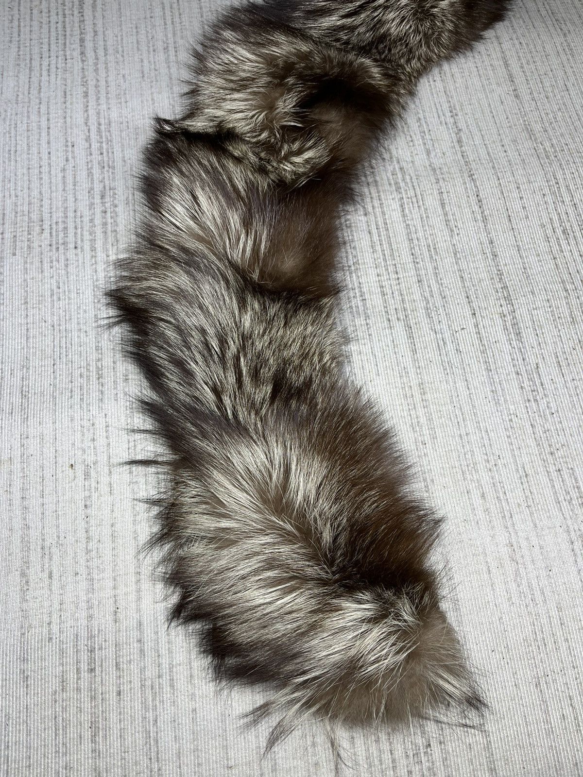 Sagafurs Supreme Quality Fur Scarf Saga Fox Size ONE SIZE - 7 Thumbnail