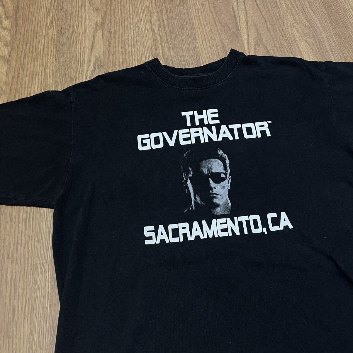 Vintage The Governator California Arnold Schwarzenegger T Shirt Size US L / EU 52-54 / 3 - 1 Thumbnail