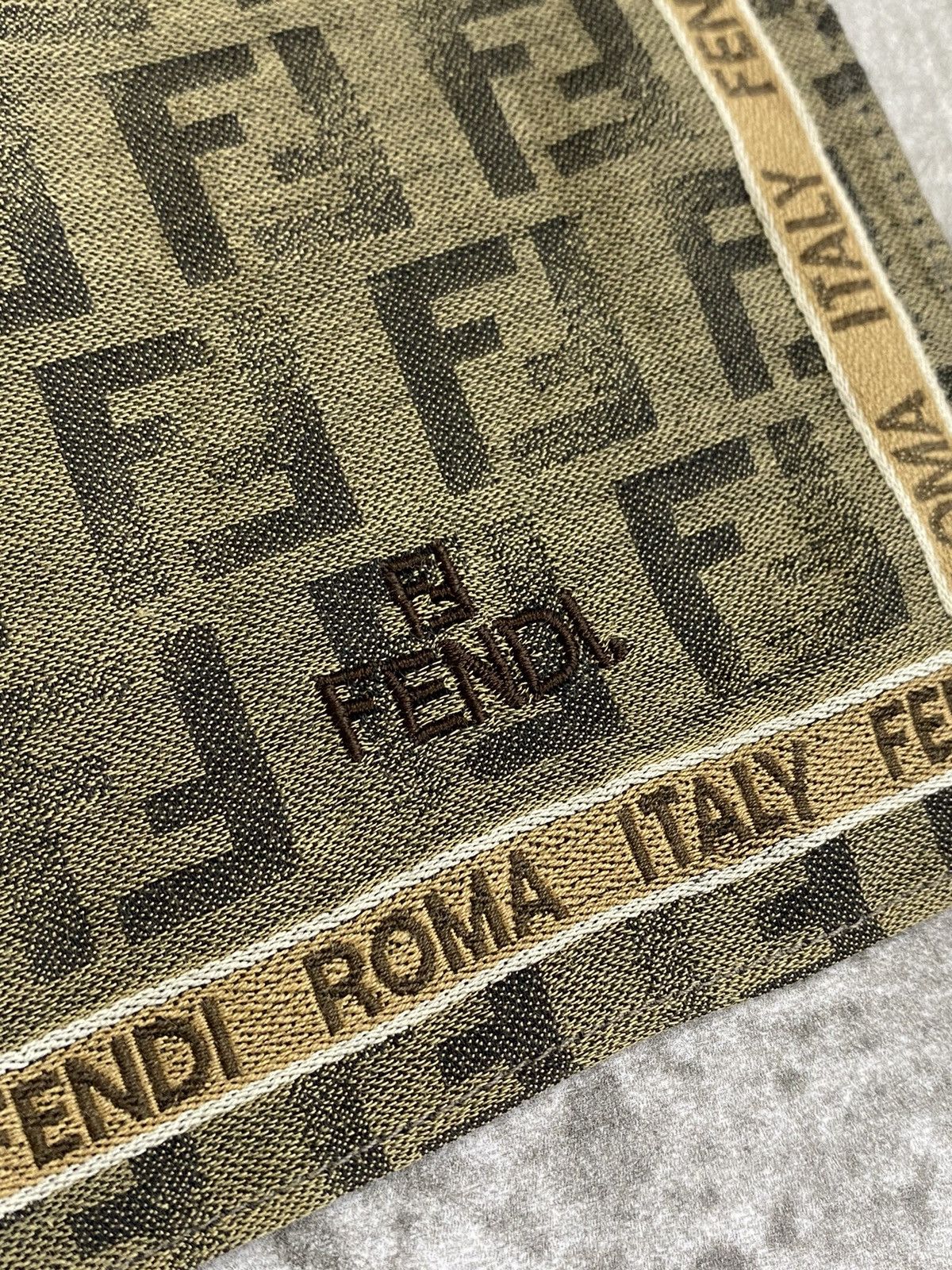 Fendi Fendi Monogram Handkerchief / Bandana / Neckerchief Size ONE SIZE - 7 Thumbnail