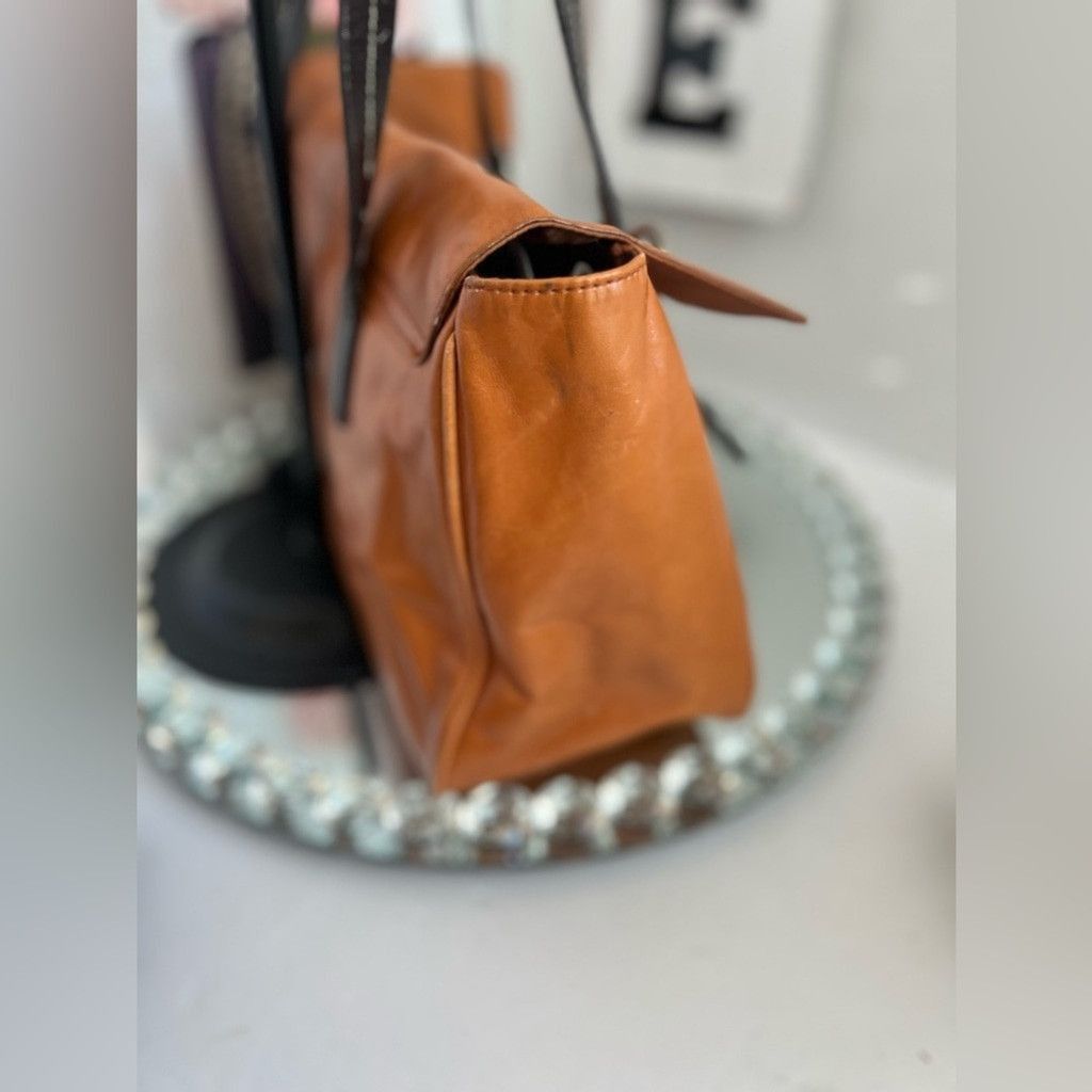 Other Kate Landry Elegant Tan Leather Women's Bag Size ONE SIZE - 4 Thumbnail
