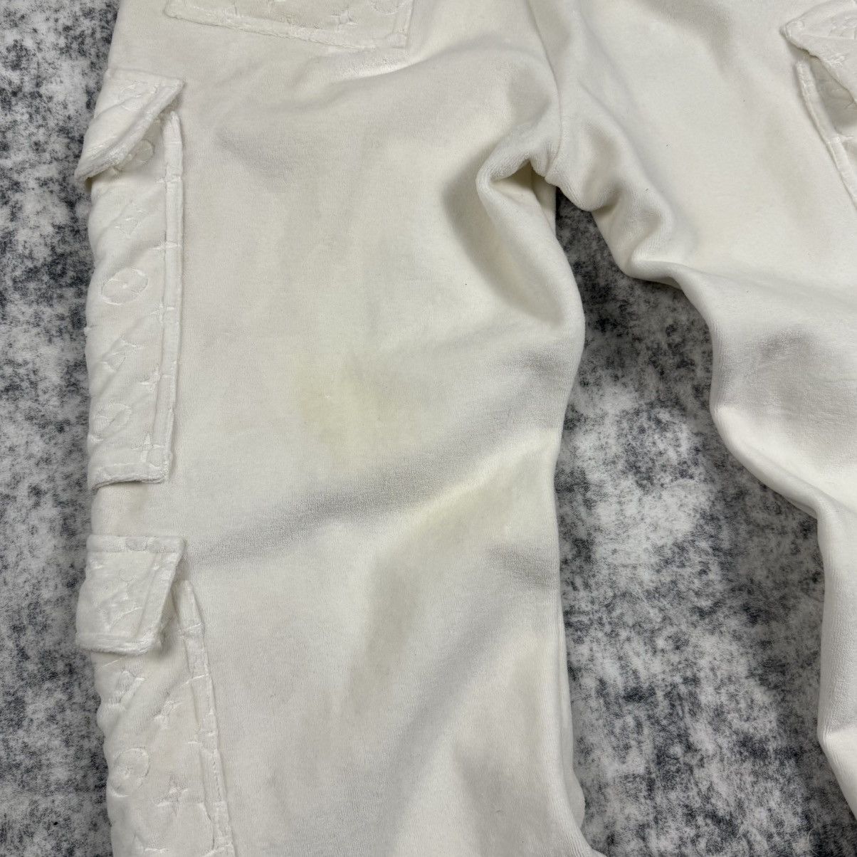 Louis Vuitton Louis Vuitton Monogram Flocked Logo ‘White’ Sweatpants Size US 32 / EU 48 - 6 Thumbnail