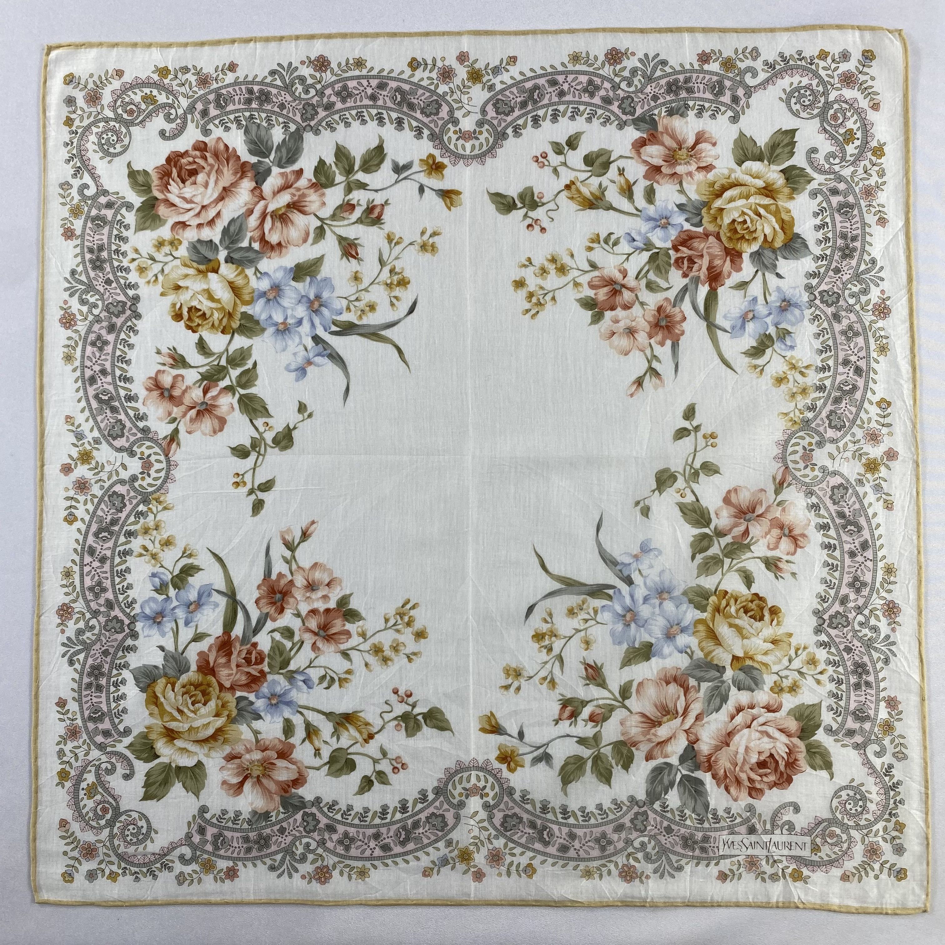 Vintage Yves Saint Laurent Handkerchief / Neckerchief-P1190 Size ONE SIZE - 1 Thumbnail