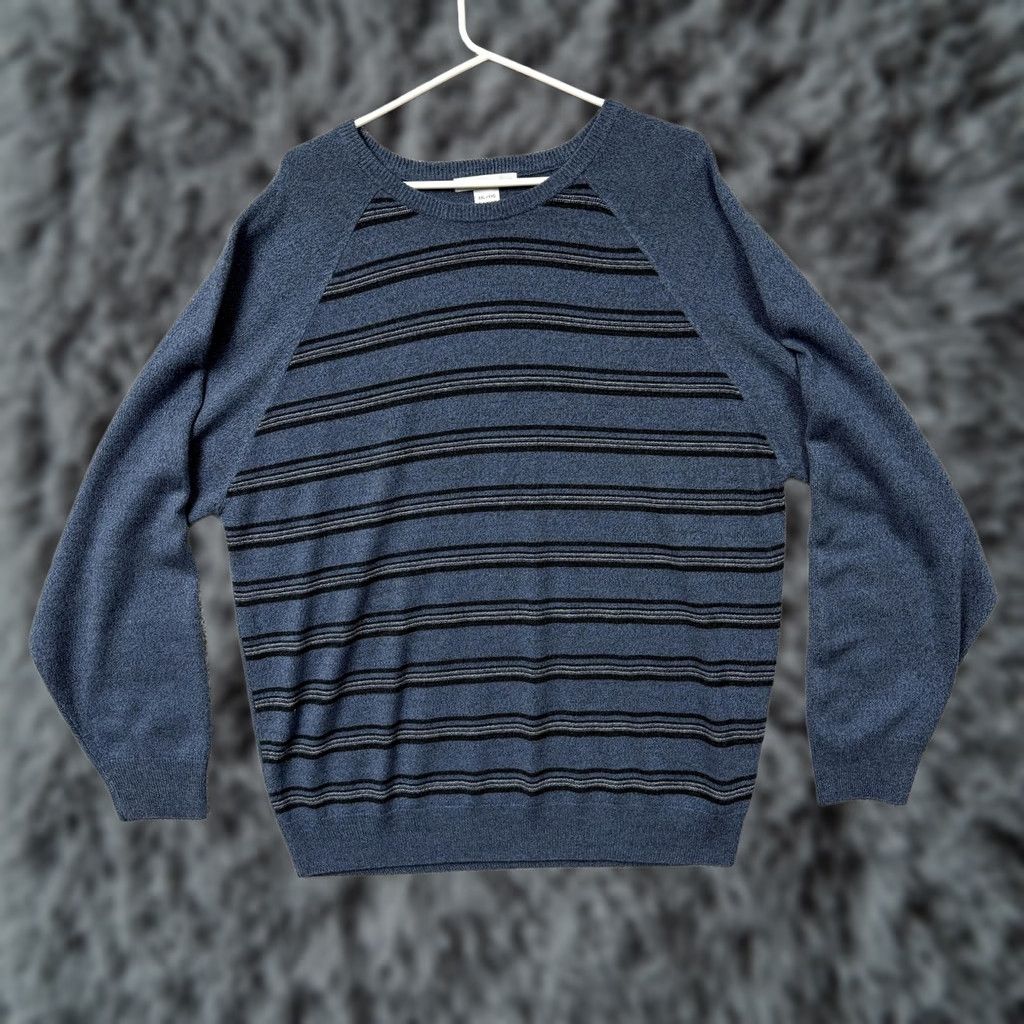 Geoffrey Beene VINTAGE Geoffrey Beene Sweater Men 2XL Blue Striped Crew Neck Knit Pullover Long Sleeve Casual Retro 90s Grunge Preppy Vintage Size US XXL / EU 58 / 5 - 1 Thumbnail