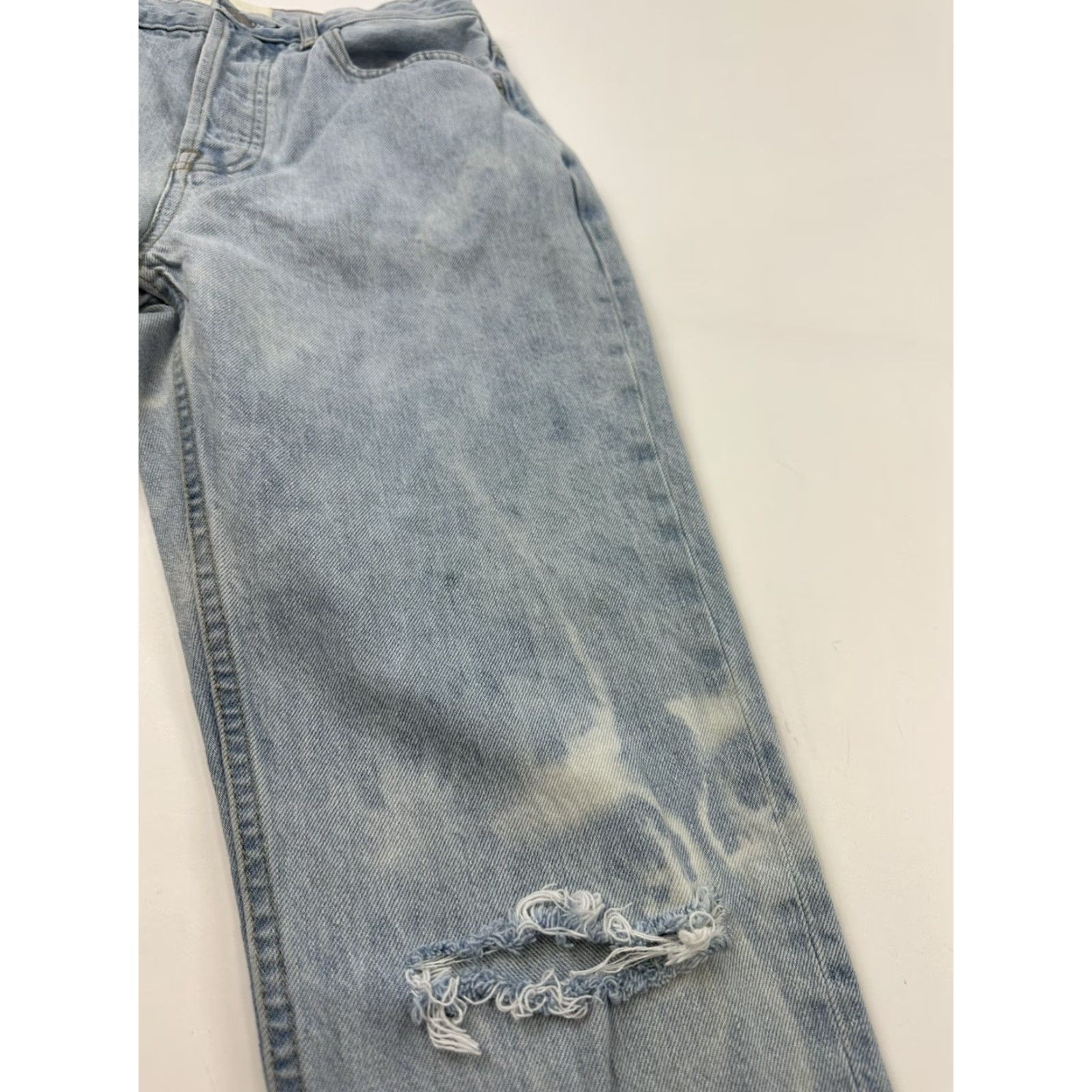Everlane **Everlane Women’s 28 Blue 90s Acid Wash Cheeky Jean Upcycled** User: Everlane Women’s 28 Blue 90s Acid Wash Cheeky Jean Upcycled Size 28" / US 6 / IT 42 - 6 Thumbnail