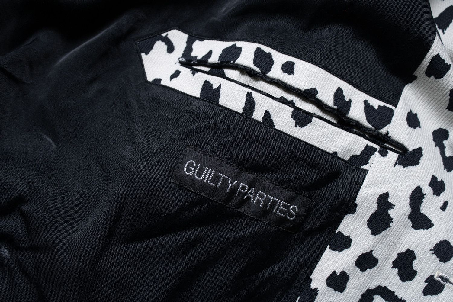 Other Guilty Parties, snow leopard printed coat Size US L / EU 52-54 / 3 - 7 Thumbnail