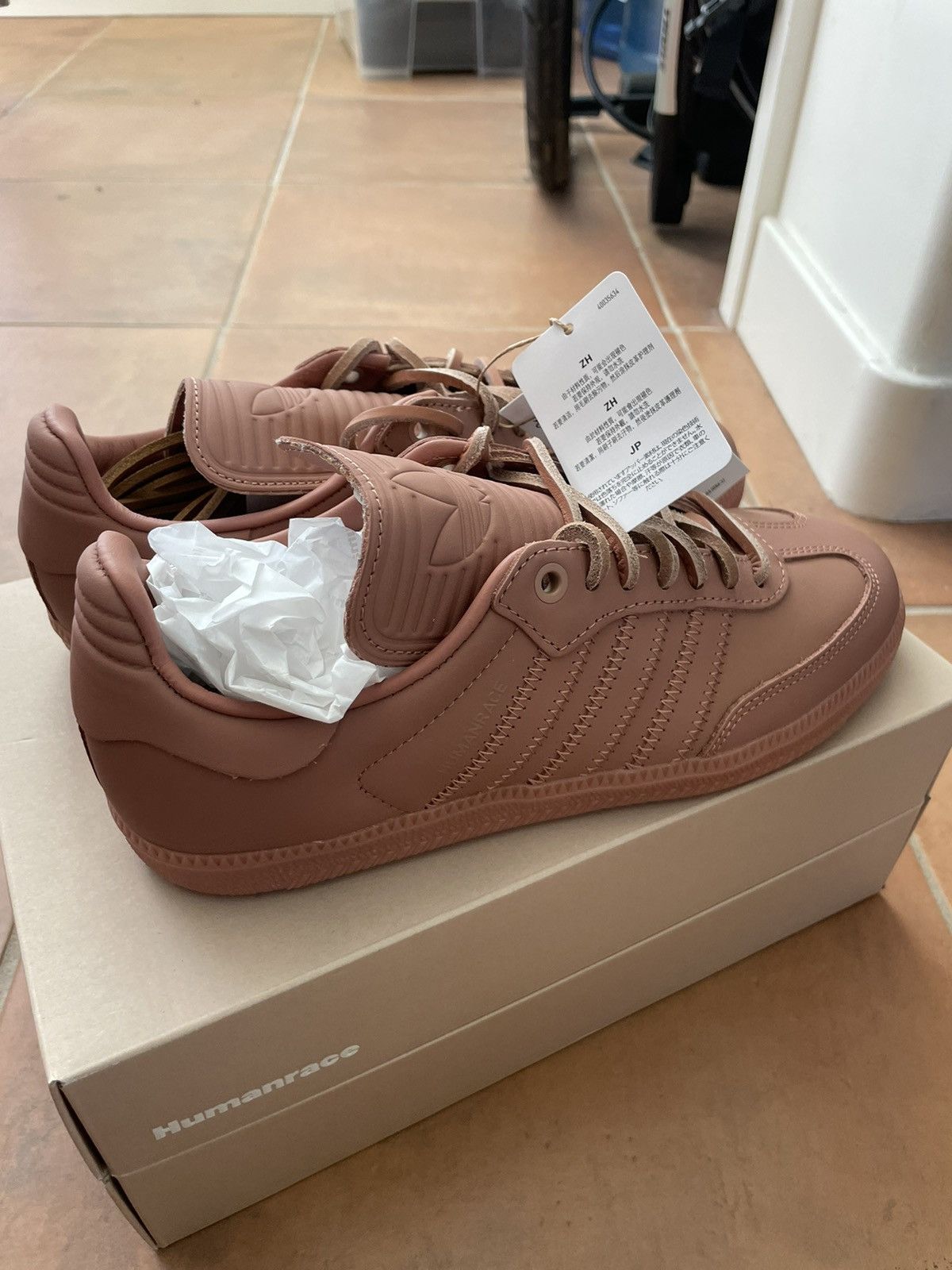 Adidas × Humanrace × Pharrell Humanrace Samba Size US 5.5 / IT 35.5 - 7 Thumbnail