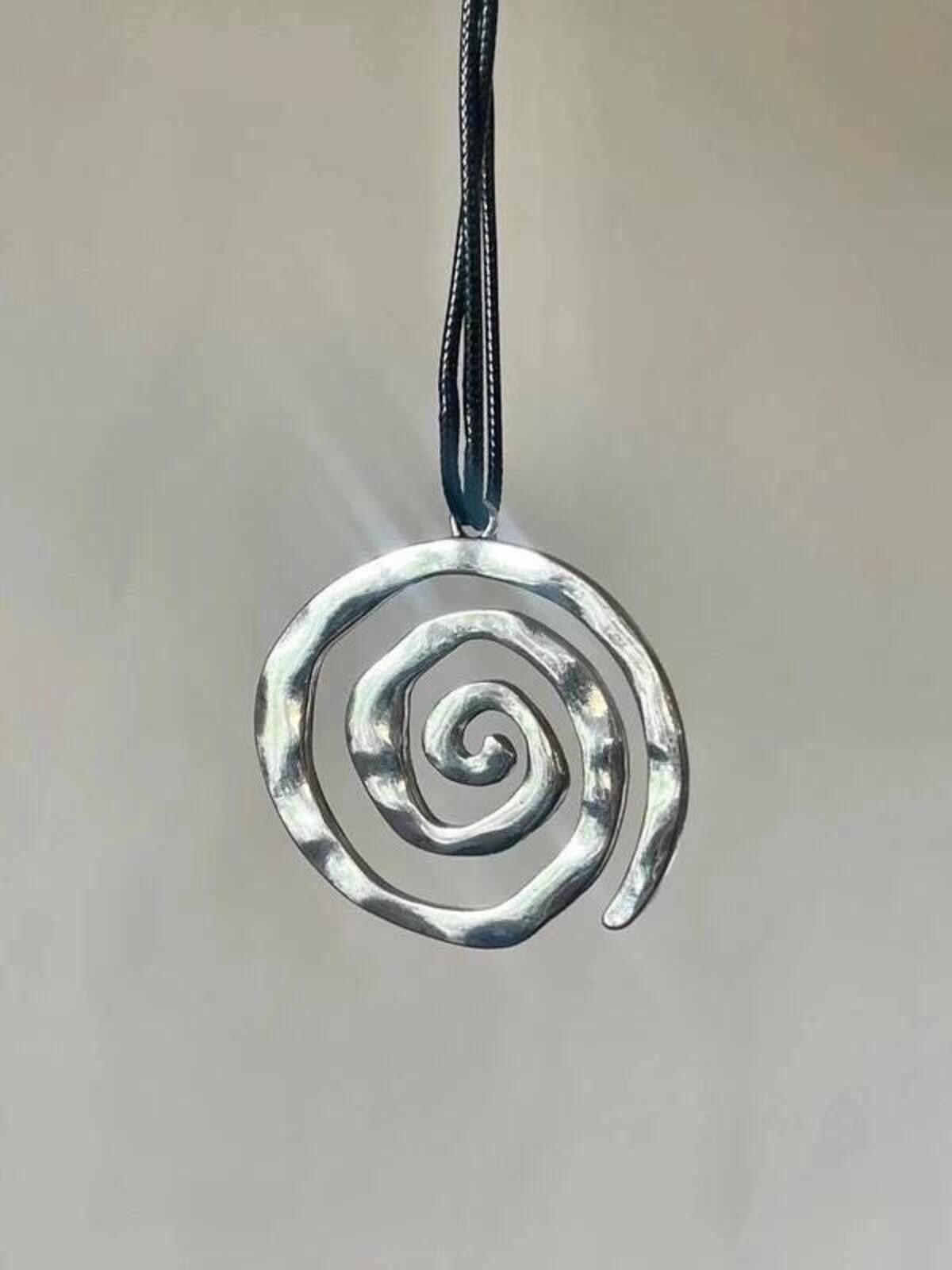 Other Silver plated spiral abstract pendant necklace Size ONE SIZE - 3 Thumbnail