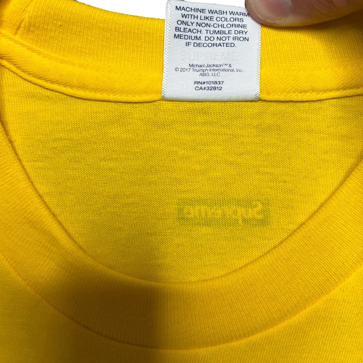 Supreme Supreme Michael Jackson Tee Yellow Size US L / EU 52-54 / 3 - 5 Thumbnail