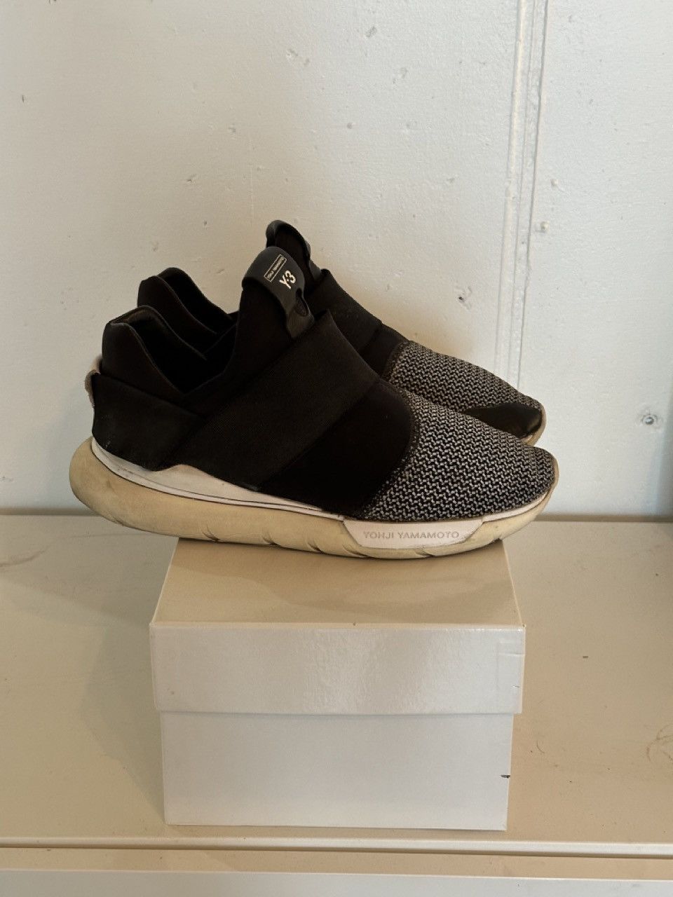Adidas × Y-3 × Yohji Yamamoto Y-3 Qasa Low II 2 Black White 2014 Size US 8 / EU 41 - 2 Thumbnail
