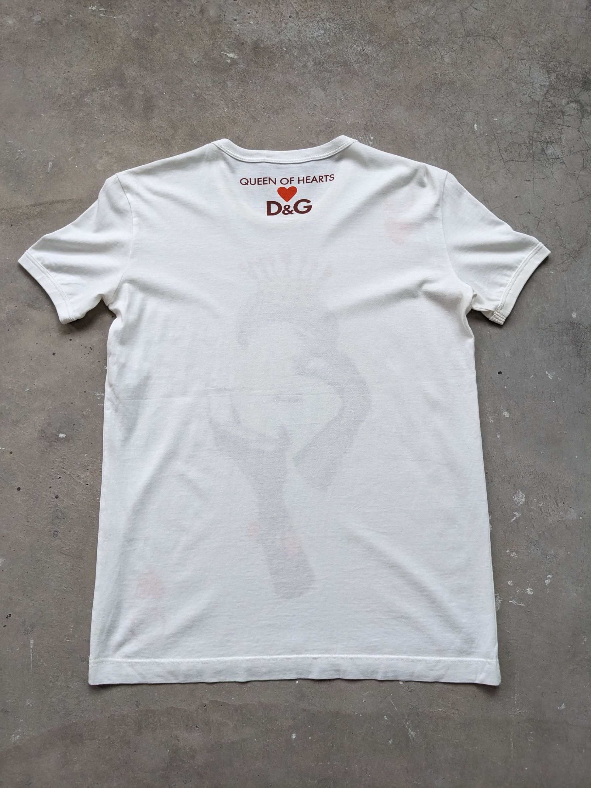 Dolce & Gabbana Vintage Dolce Gabbana Queen T Shirt Size S / US 4 / IT 40 - 7 Thumbnail