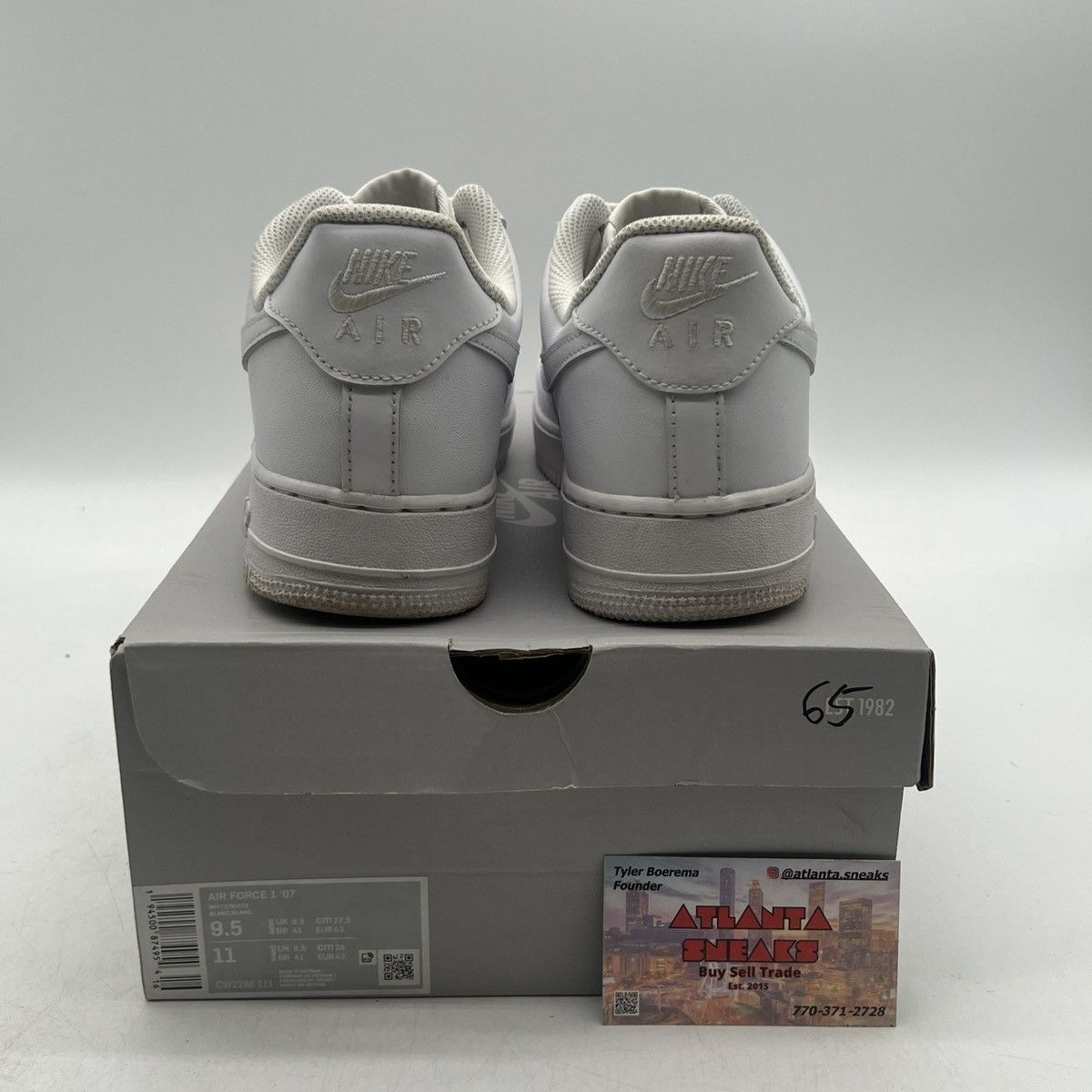 Nike Air Force 1 triple white Size US 9.5 / EU 42-43 - 3 Thumbnail