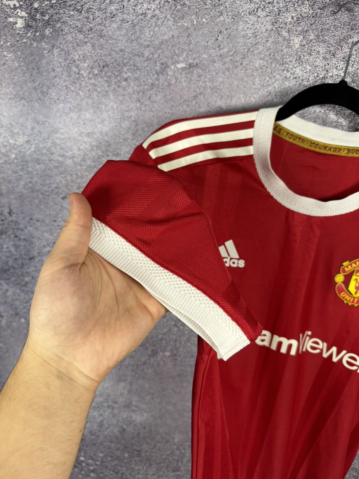 Adidas × Vintage R.VARANE Vintage Manchester United 2021/22 Adidas Jersey XL Size US XL / EU 56 / 4 - 6 Thumbnail