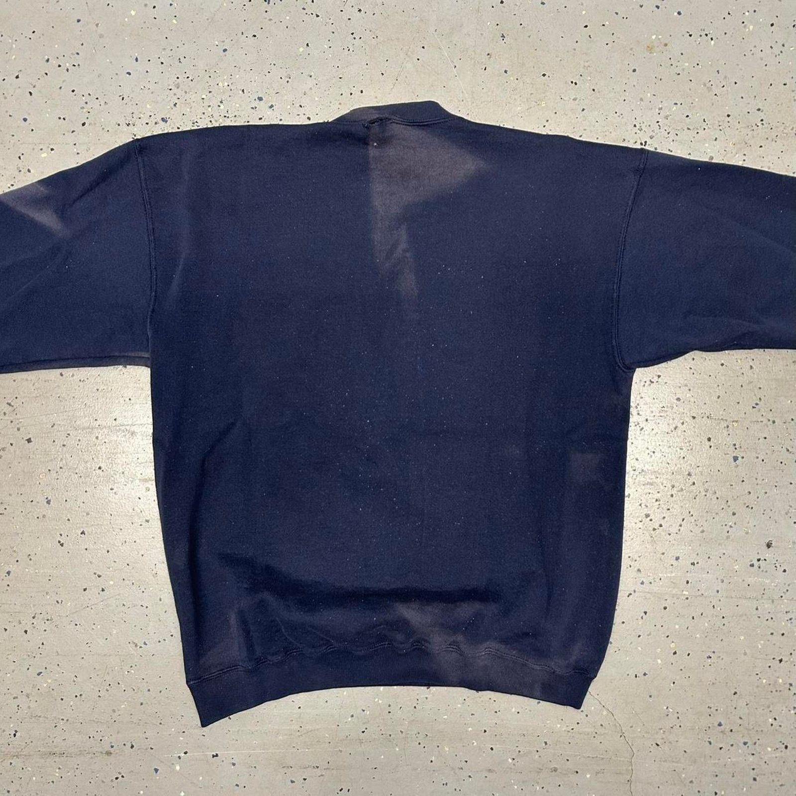 Reebok VTG Navy blue Reebok sweatshirt with embroidered logo Size US XL / EU 56 / 4 - 7 Thumbnail