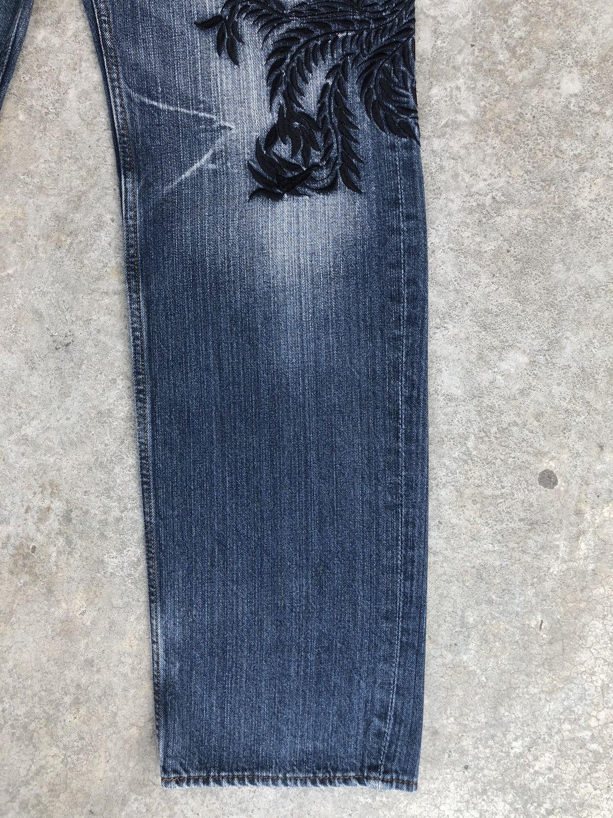 Japanese Brand Japanese Buden Dragon Embroidered Jeans Distressed Jeans Size US 31 - 7 Thumbnail