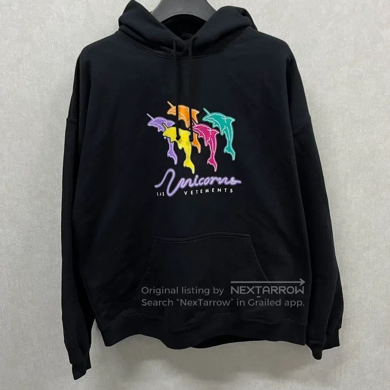 Vetements Vetements Black and White Dolphin Print New Stock Size US M / EU 48-50 / 2 - 1 Thumbnail