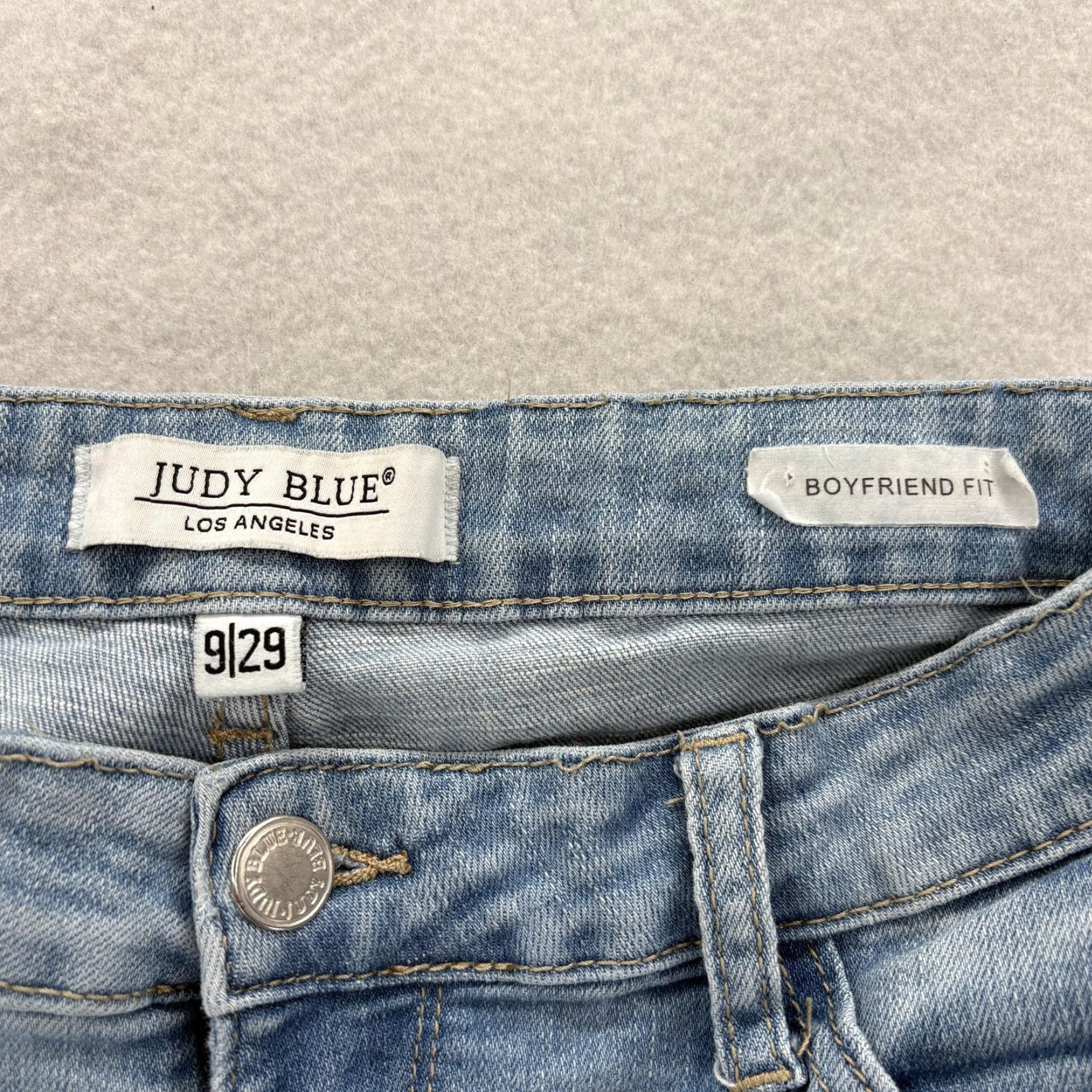 Vintage Judy Blue Jeans Women Boyfriend Fit Distressed Raw Hem Stretch 9/29 Blue Light Wash Regular 29in Inseam 26in Jeans Womens Size 29" - 5 Thumbnail