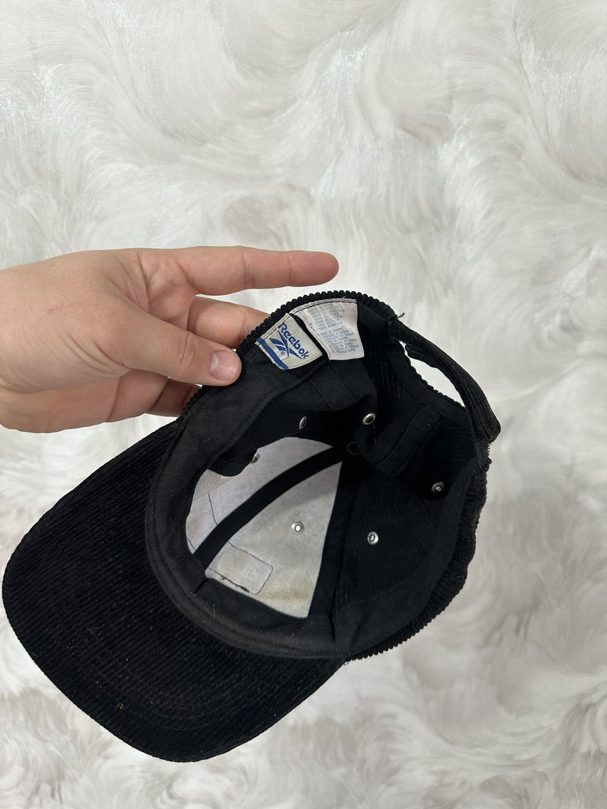 Japanese Brand × Reebok × Vintage Vintage Cap Velvet 5 Panel Reebok Size ONE SIZE - 6 Thumbnail