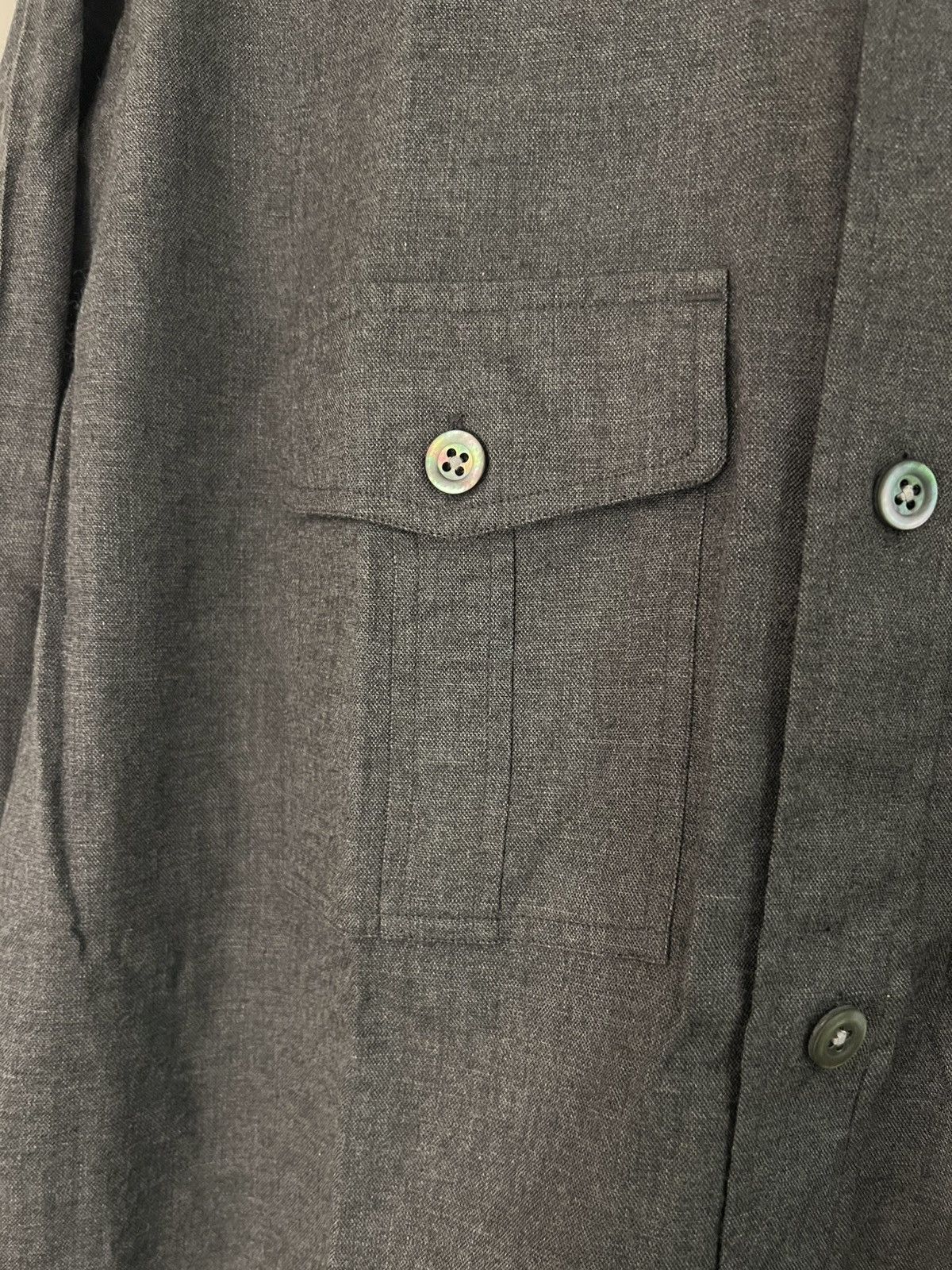 Tom Ford TOM FORD Grey Dress Shirt Size 15.3/4 44 Long Sleeves Size US M / EU 48-50 / 2 - 3 Thumbnail