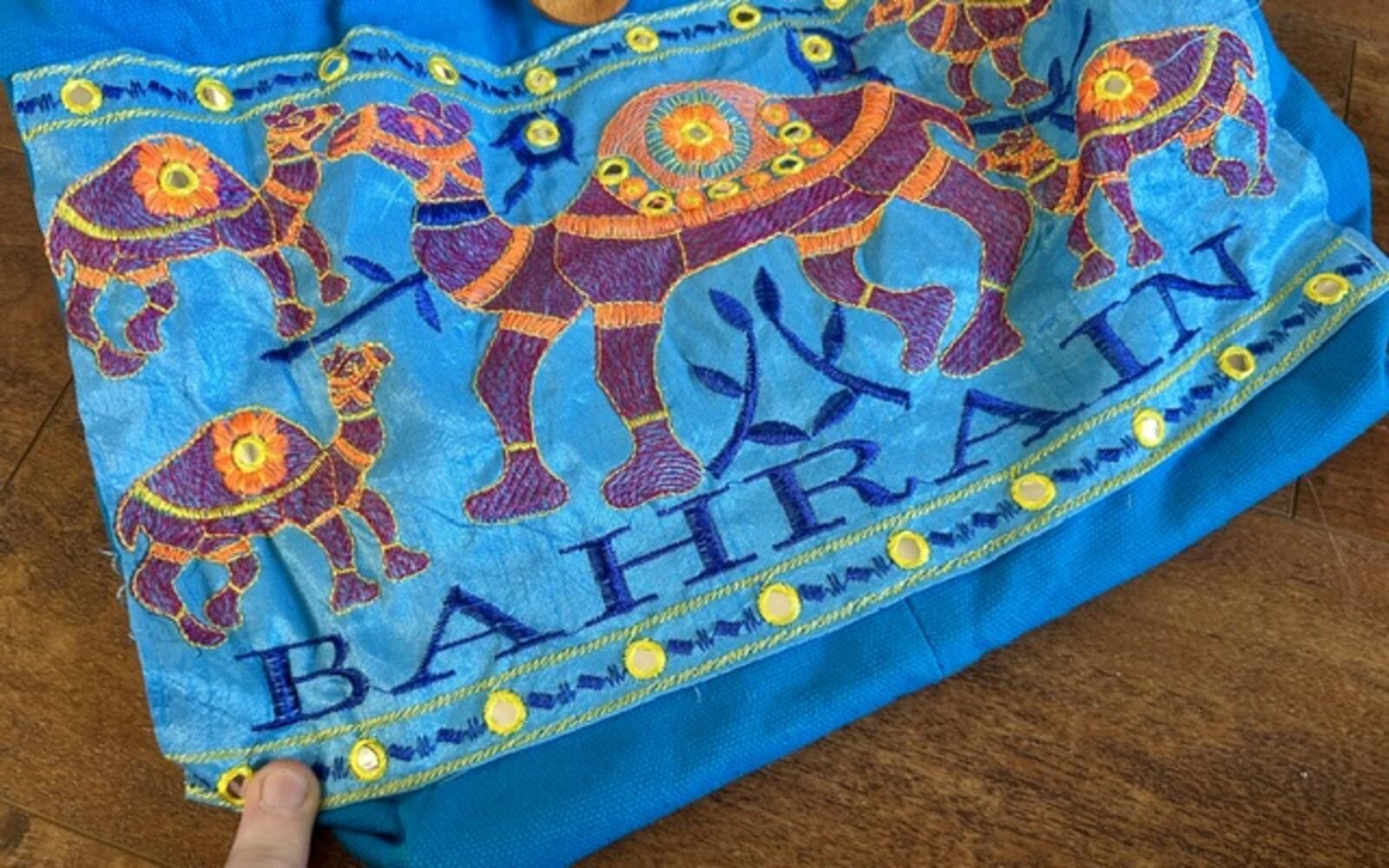The Unbranded Brand Blue Embroidered Elephant Fabric Shoulder Bag Bahrain Size ONE SIZE - 3 Thumbnail