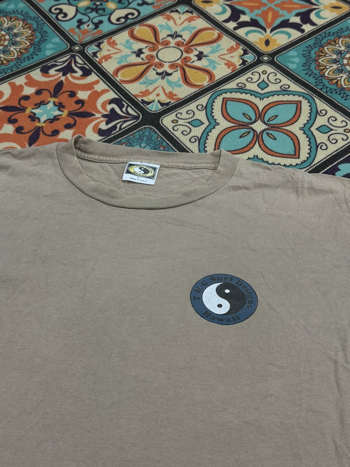 Vintage Vintage T&C Surf Design Made in Usa Single Stitch T-Shirt Size US L / EU 52-54 / 3 - 8 Thumbnail