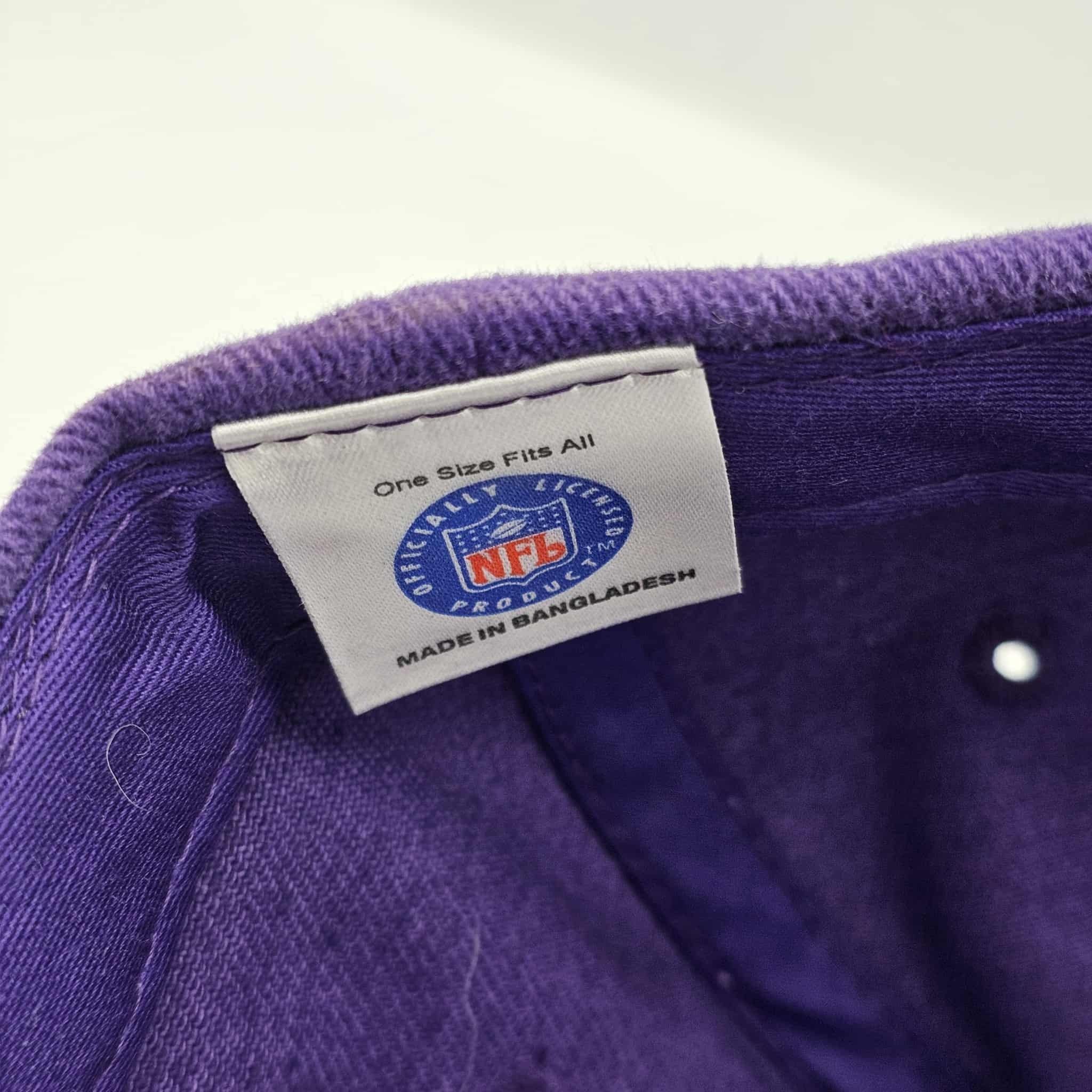 NFL Minnesota Vikings Vintage 90s Logo Athletic NWT Hat Size ONE SIZE - 9 Thumbnail