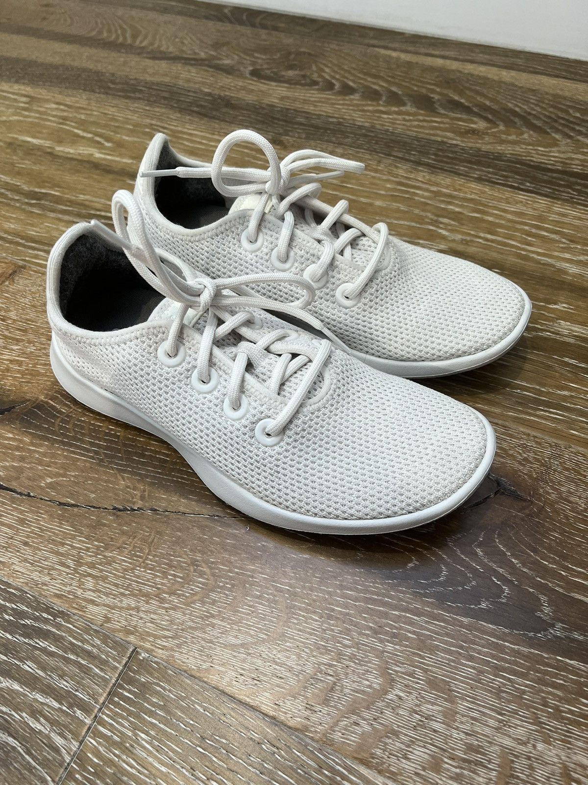 Allbirds Allbirds womens tree runners shoes Size US 7 / IT 37 - 1 Thumbnail