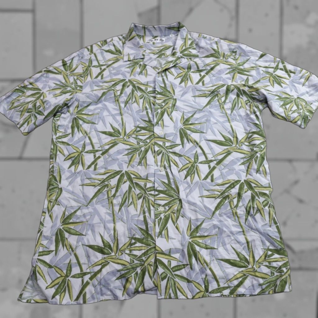 Uniqlo VINTAGE Uniqlo Hawaiian Shirt Blue Green Floral Loop Collar NEW Size US L / EU 52-54 / 3 - 1 Thumbnail