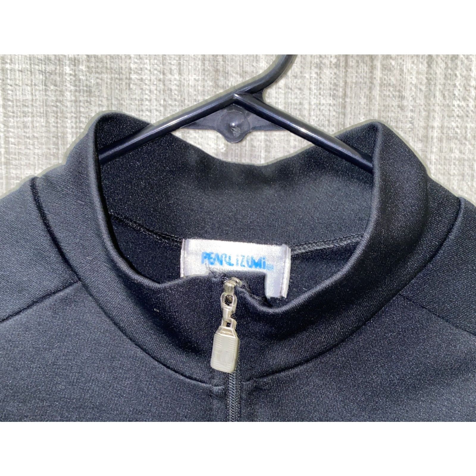 PEARL iZUMi Pearl Izumi Womens Black 1/2 Zip Pullover Jacket L Size Black 1/2 Zip Pullover Ladies Womens Jacket Size L / US 10 / IT 46 - 3 Thumbnail