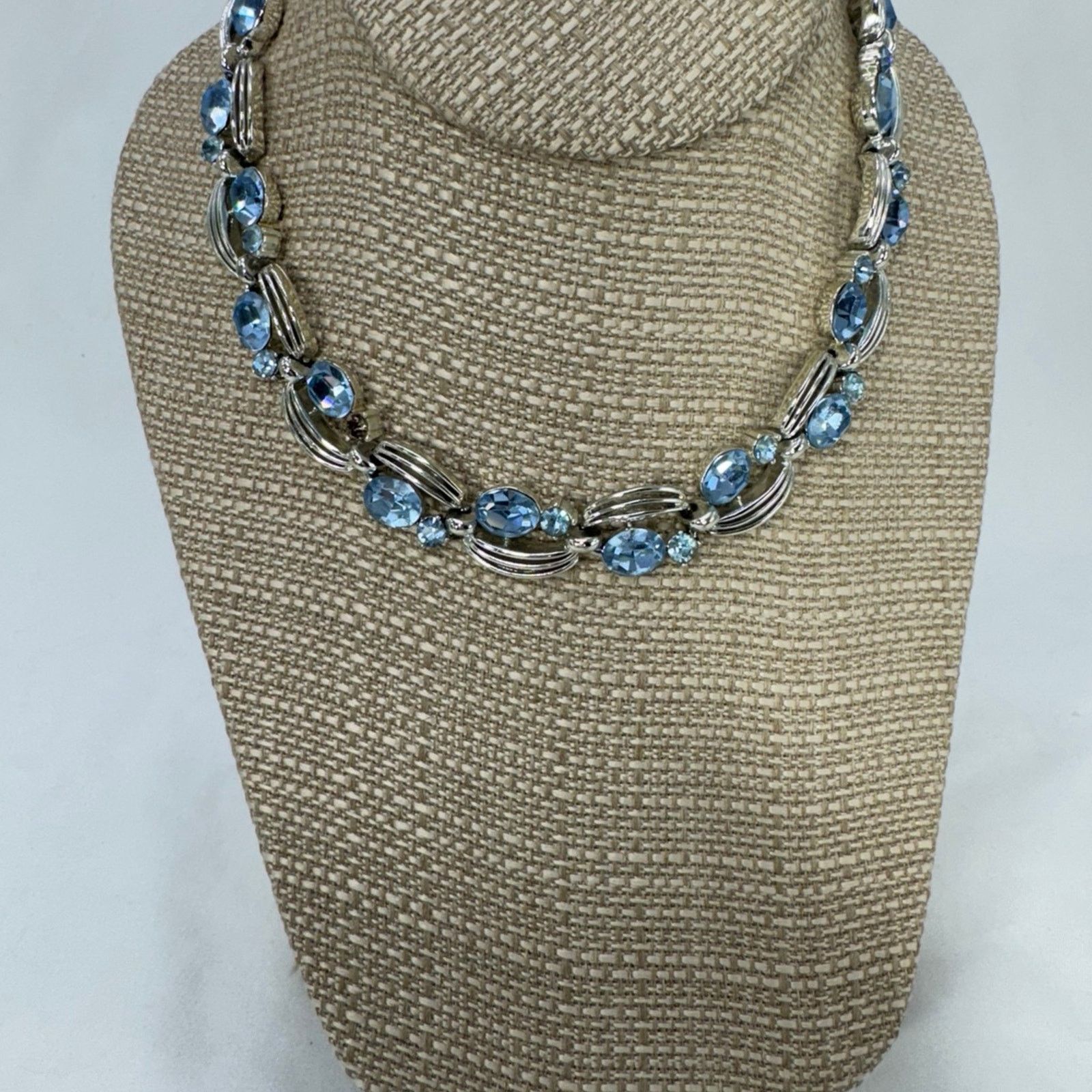NBDN Nobrandedon VTG Lisner rhinestone necklace Size ONE SIZE - 4 Thumbnail