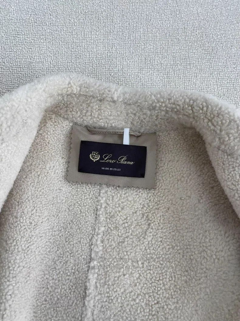 Loro Piana Loro Piana Solid Color Single Button Long Sleeve Jacket Size XS / US 0-2 / IT 36-38 - 2 Thumbnail