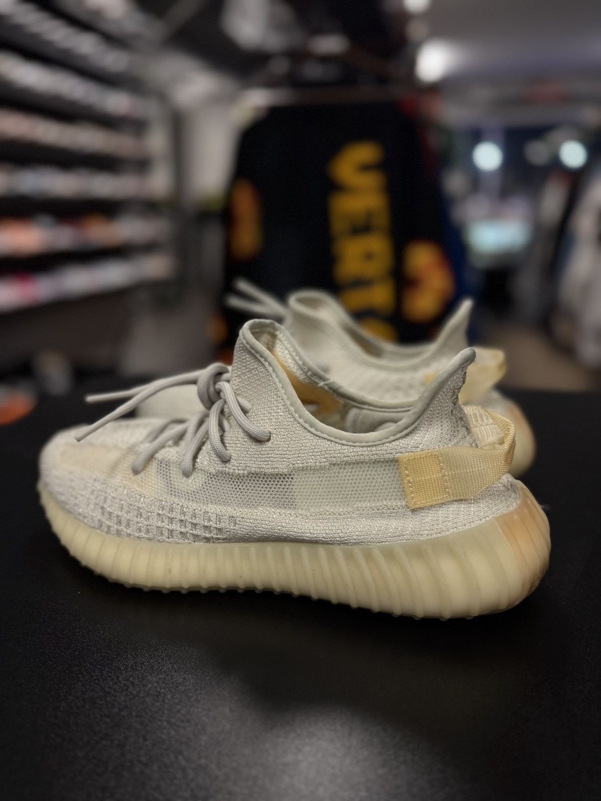 Adidas × Yeezy Yeezy 350 Light Color Changing Size 9 (NO BOX) Size US 9 / EU 42 - 4 Thumbnail