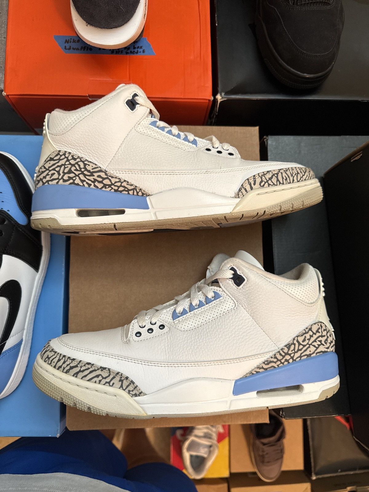 Jordan Brand Jordan 3 UNC Size 10.5 Size US 10.5 / EU 43-44 - 6 Thumbnail