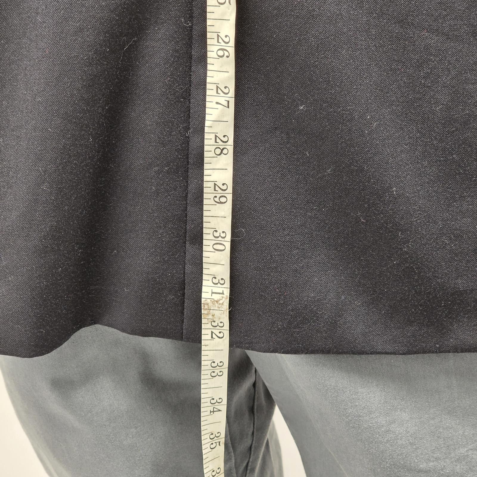 Saks Fifth Avenue Saks Fifth Avenue Black Sport Coat Made by Samuelsohn 44 L-T Size 44L - 9 Thumbnail