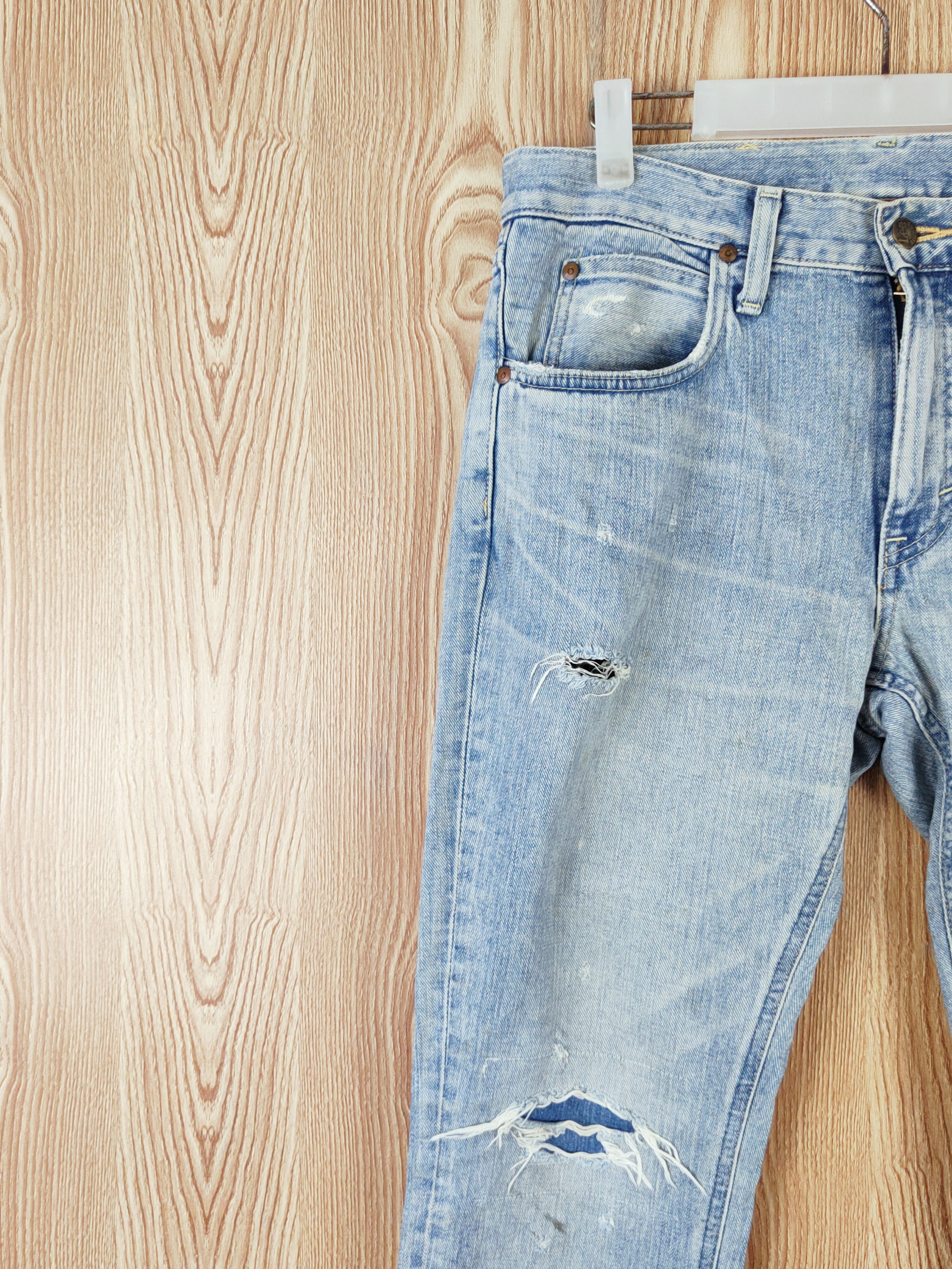 Japanese Brand Lee Blue Faded Distressed Ripped Jeans #W797 Size US 32 / EU 48 - 3 Thumbnail