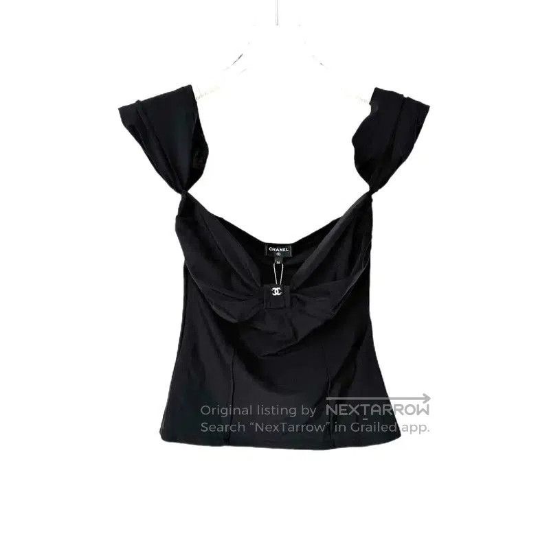 Chanel Chanel Black Wool T-Shirt for Women . Size S / US 4 / IT 40 - 1 Thumbnail