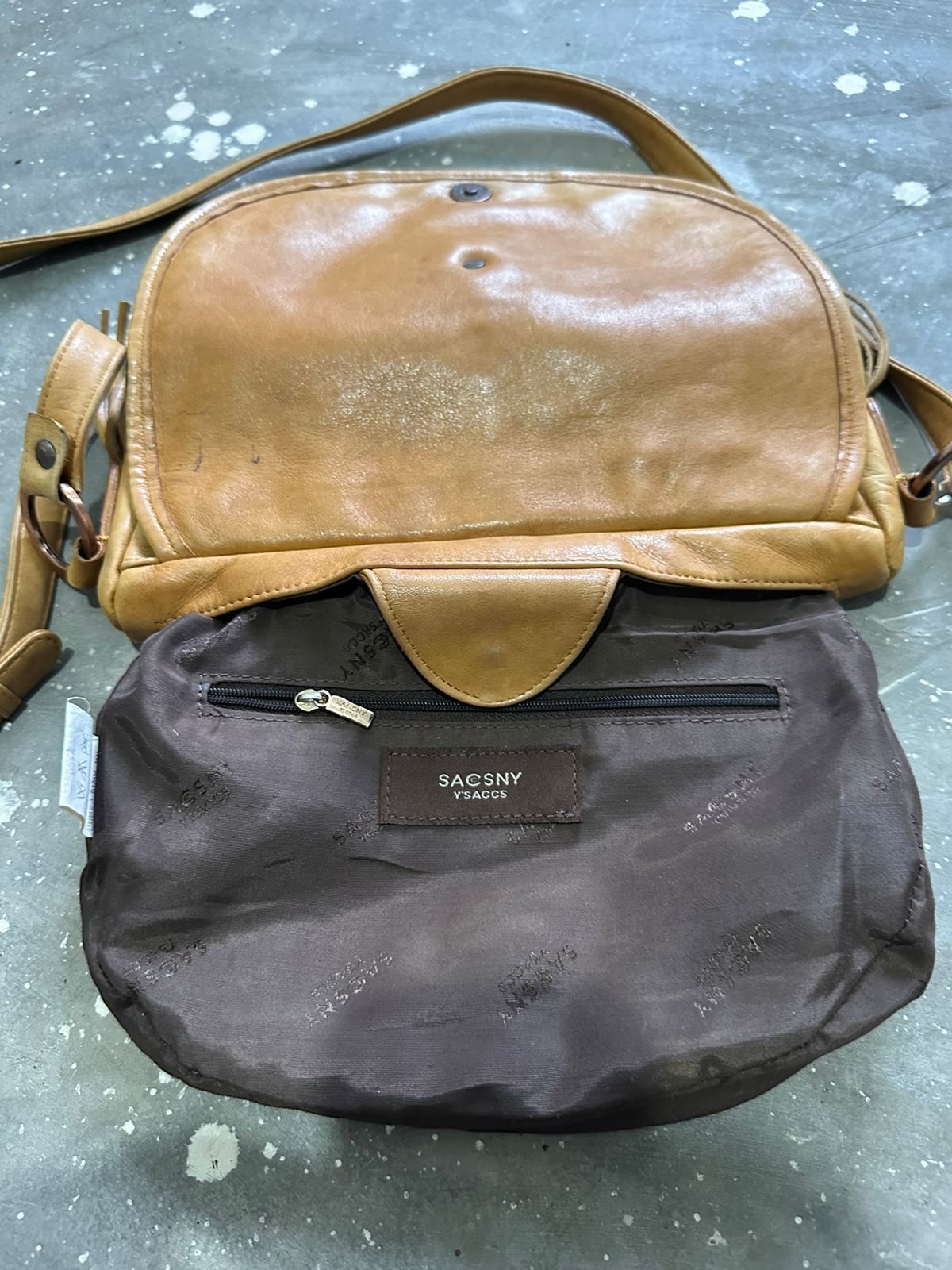 Yohji Yamamoto 🔥Vintage Ysaccs Yohji Yamamoto Leather Crossbody/ Sling bag Size ONE SIZE - 9 Thumbnail