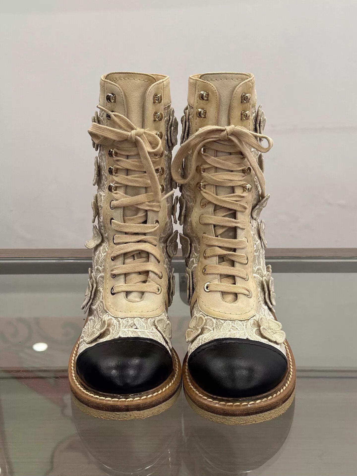 Chanel Chanel CC Logo Light Brown Knee Boots Women 37 NWT Size US 6.5 / IT 36.5 - 2 Thumbnail