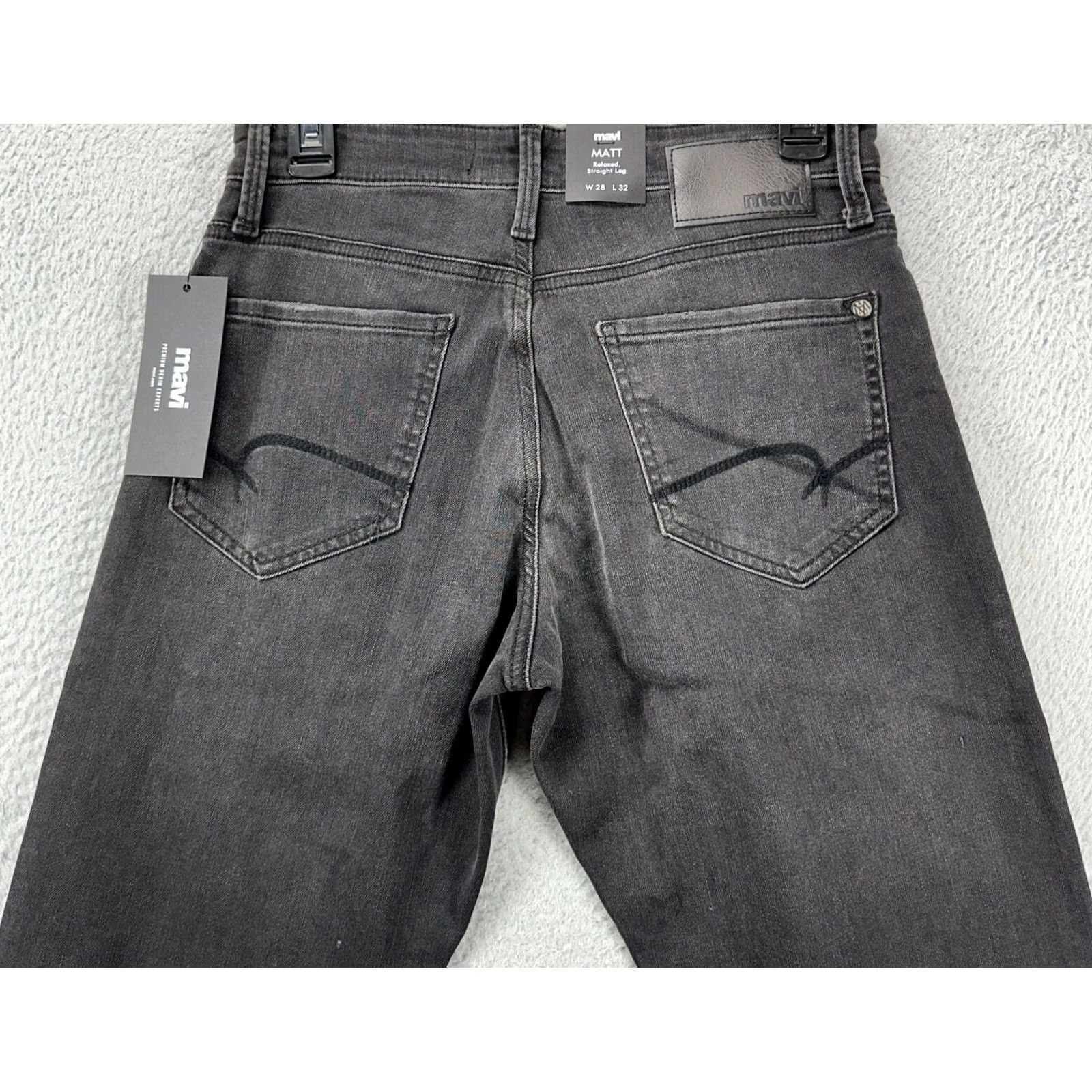 Mavi Mavi Matt Jeans Mens 28X32 Grey Relaxed Fit Straight Leg Denim NEW 5-Pocket Cotton Spandex Charcoal Wash Mens Jeans 28 Size US 28 / EU 44 - 4 Thumbnail