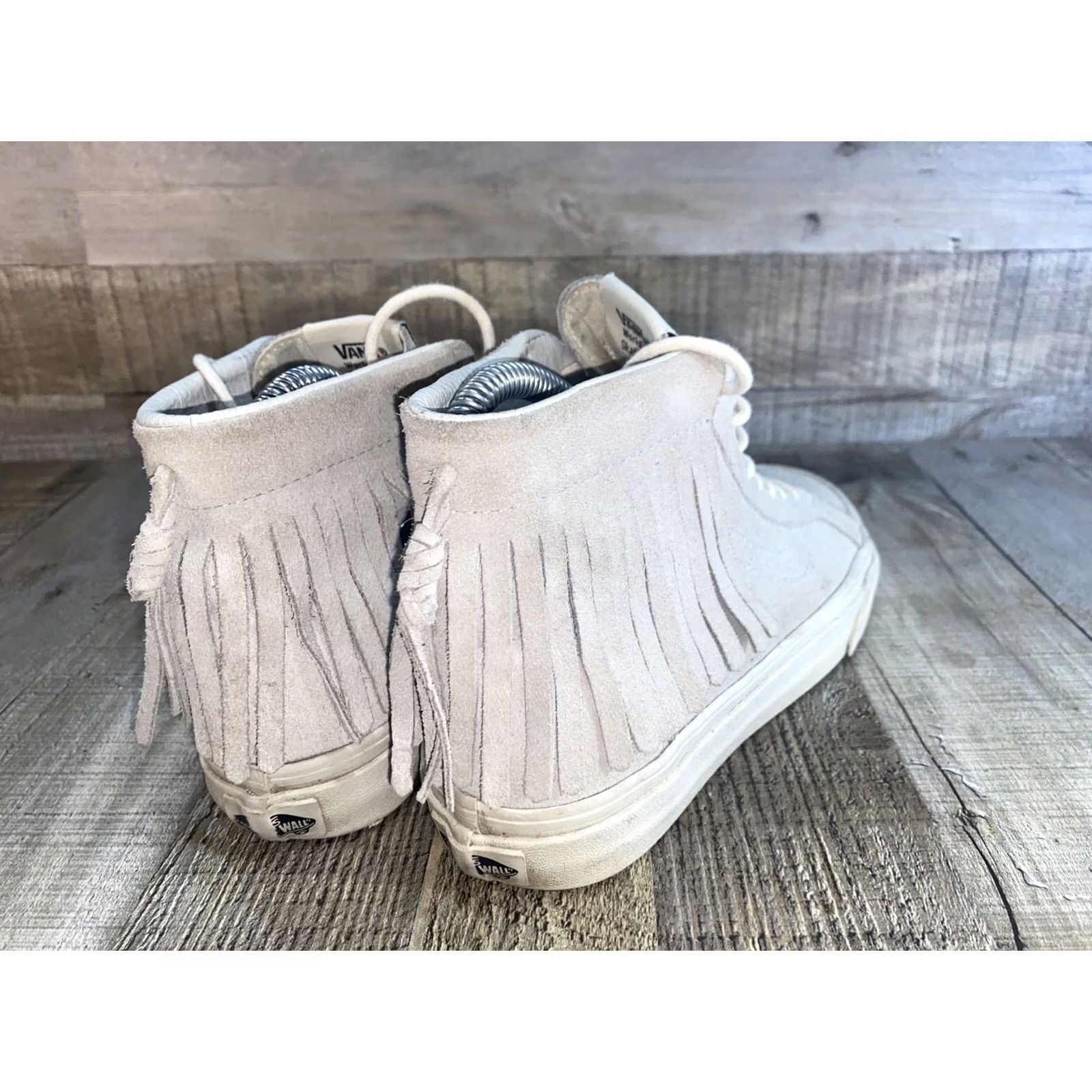 Vans VANS Hi Moccasins Gray Suede Fringed Size 7 Women’s 721277 Sneaker Fringe Size ONE SIZE - 5 Thumbnail
